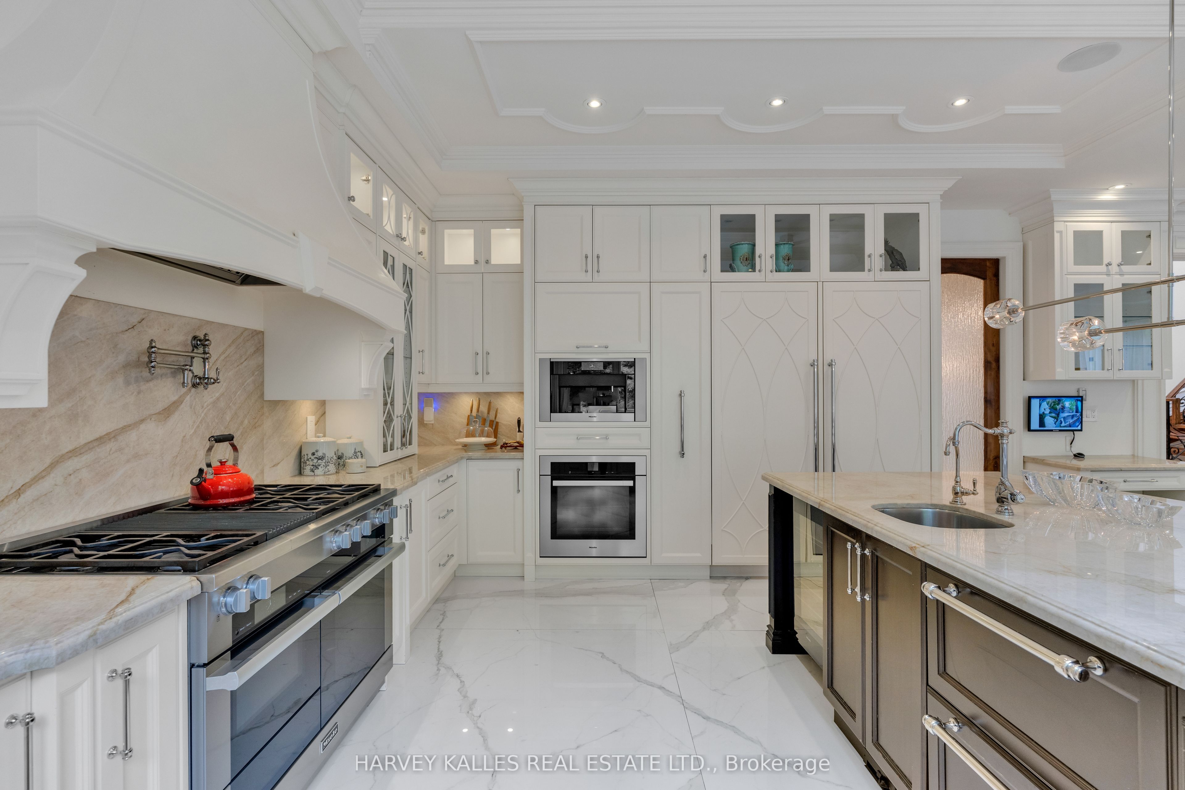 64 Yorkminster Road Property Photo 16