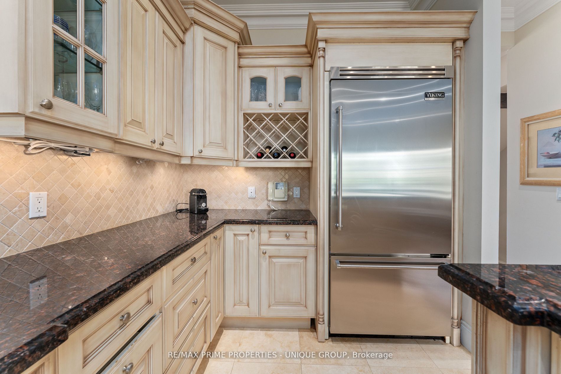 276 Greenfield Avenue Property Photo 17