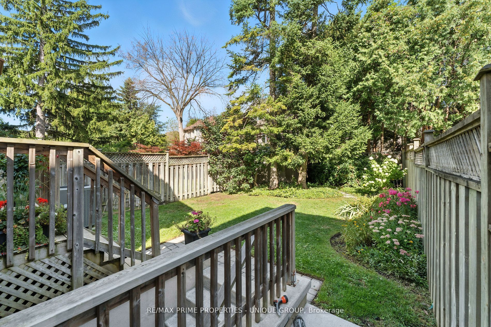 276 Greenfield Avenue Property Photo 41