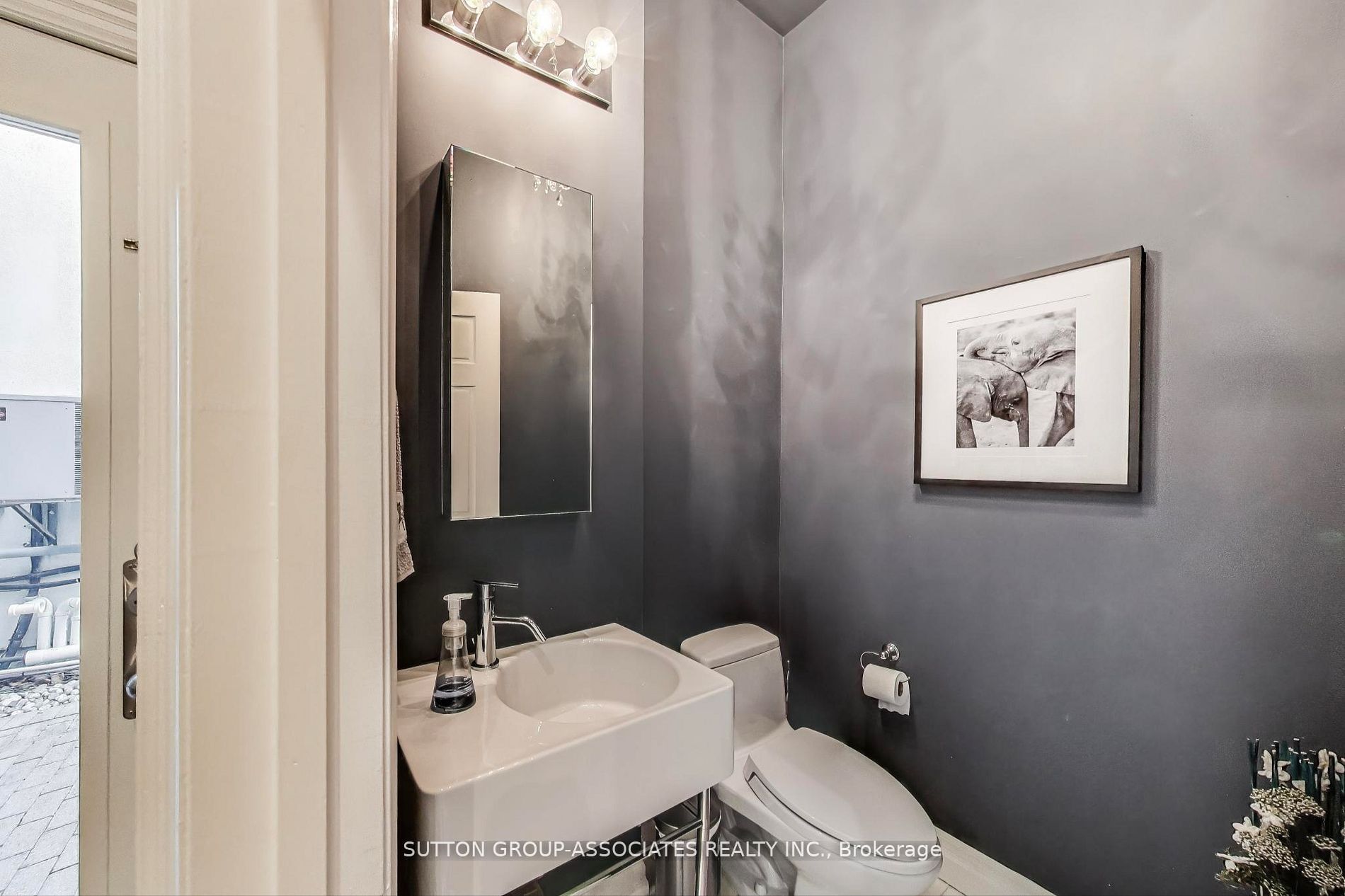 202 Forest Hill Road Property Photo 12