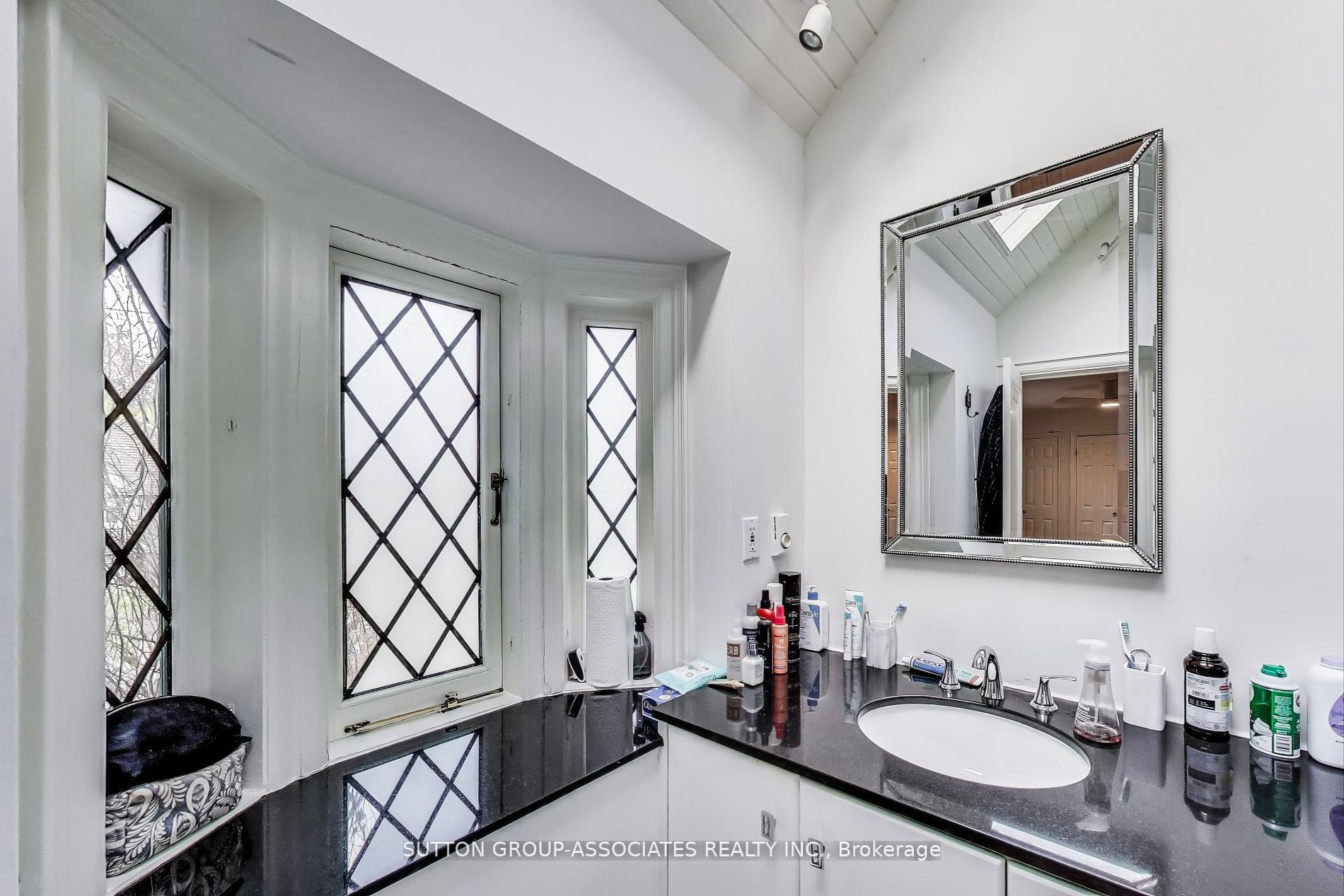 202 Forest Hill Road Property Photo 24