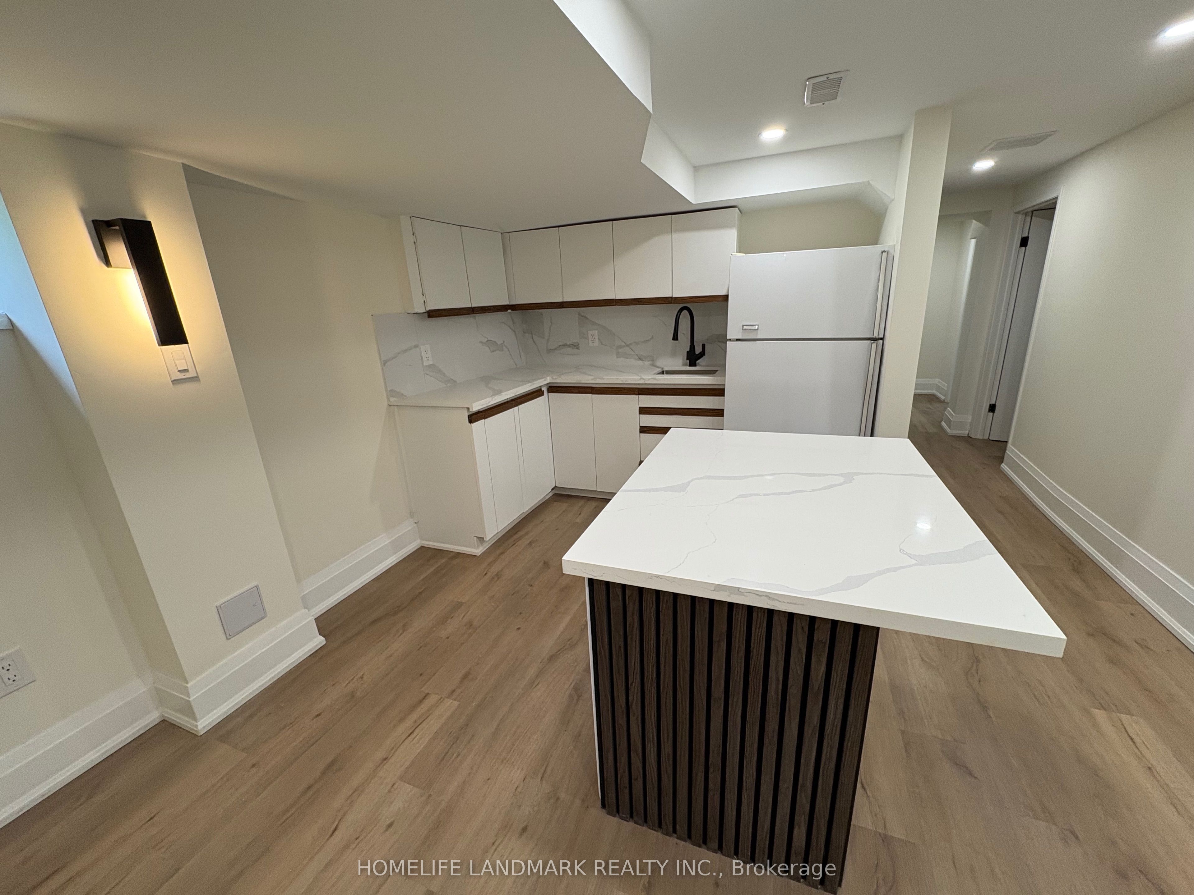 73 Berkinshaw Crescent Property Photo 16