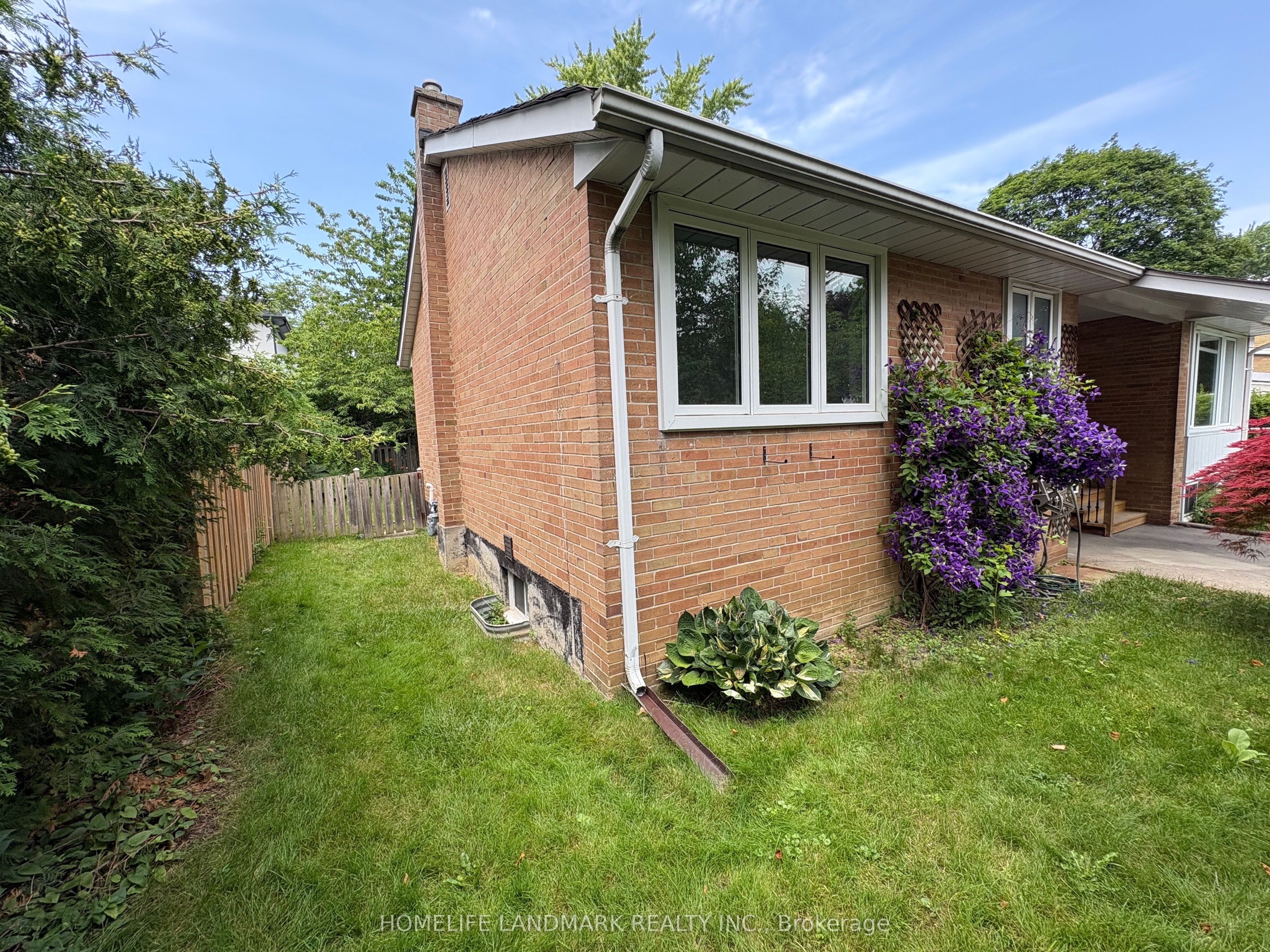 73 Berkinshaw Crescent Property Photo 23