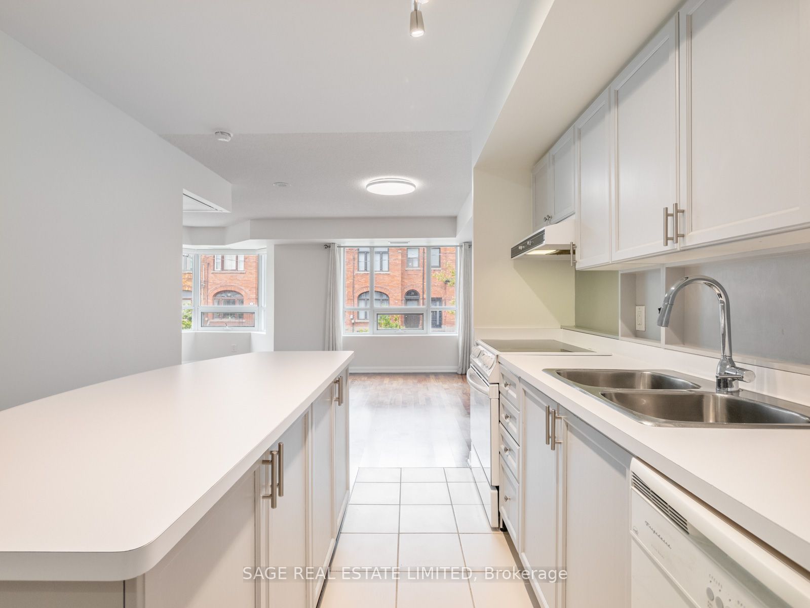 18 Beverley Street 209 Property Photo 11