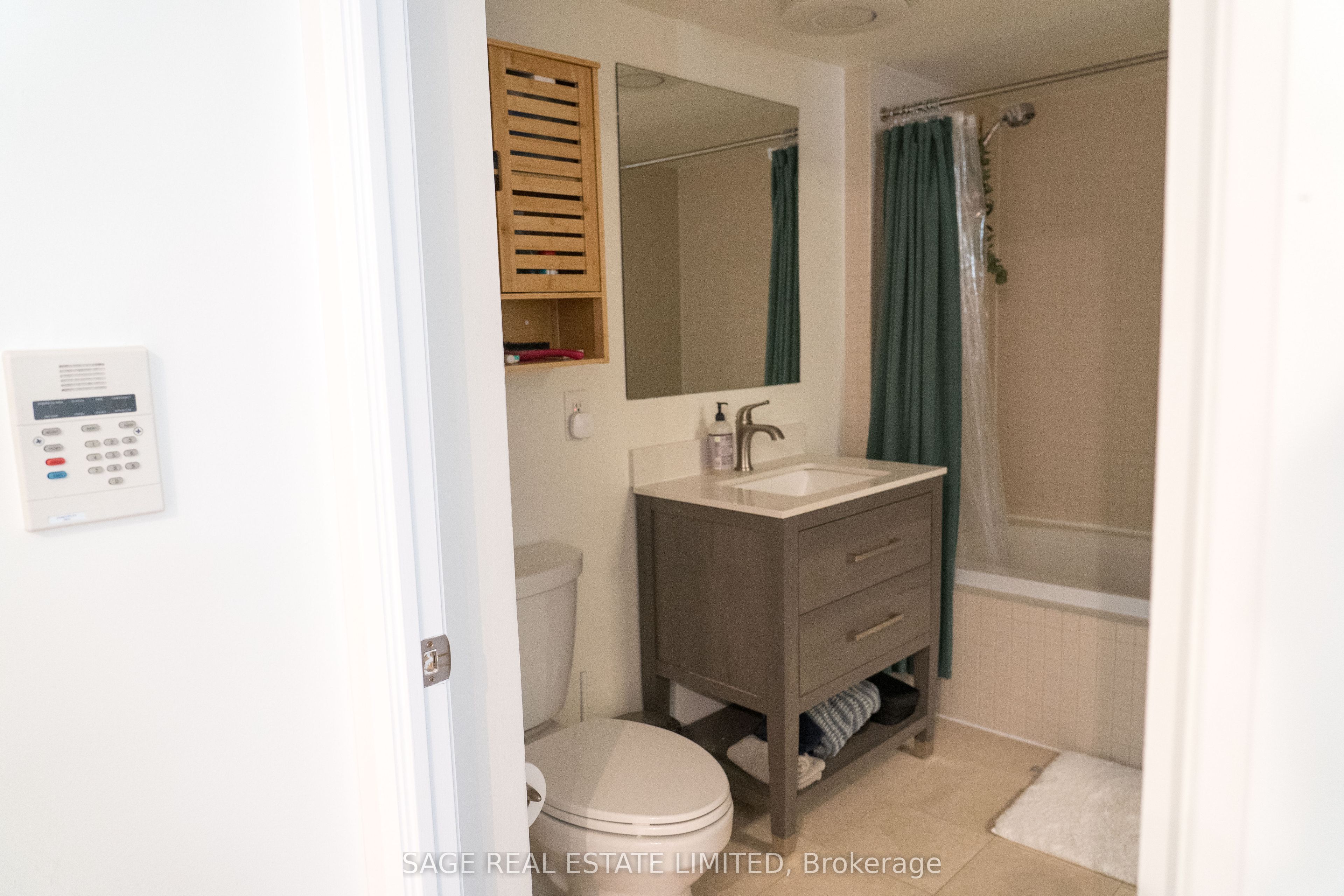 18 Beverley Street 209 Property Photo 29