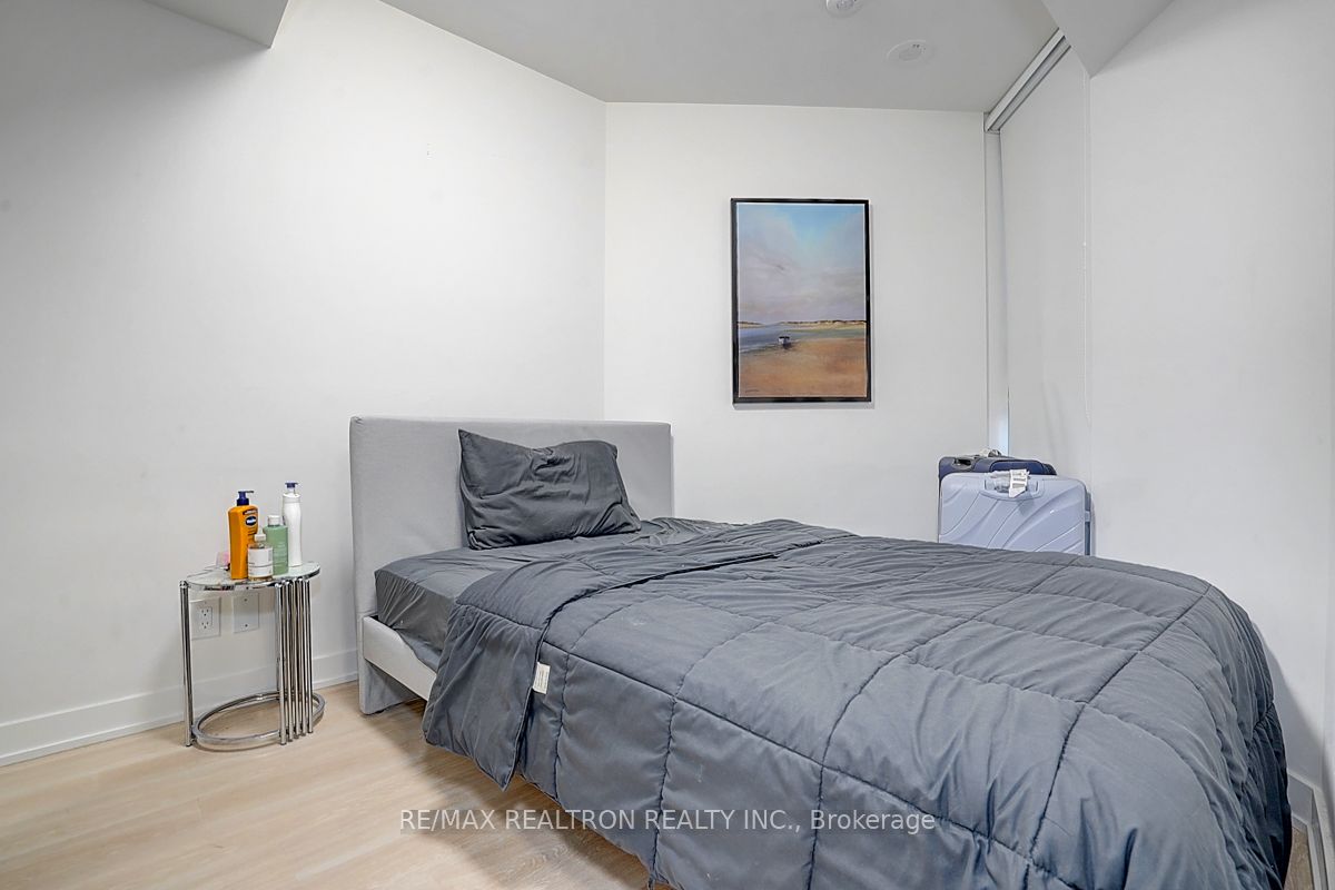 30 Tretti Way 602 Property Photo 12