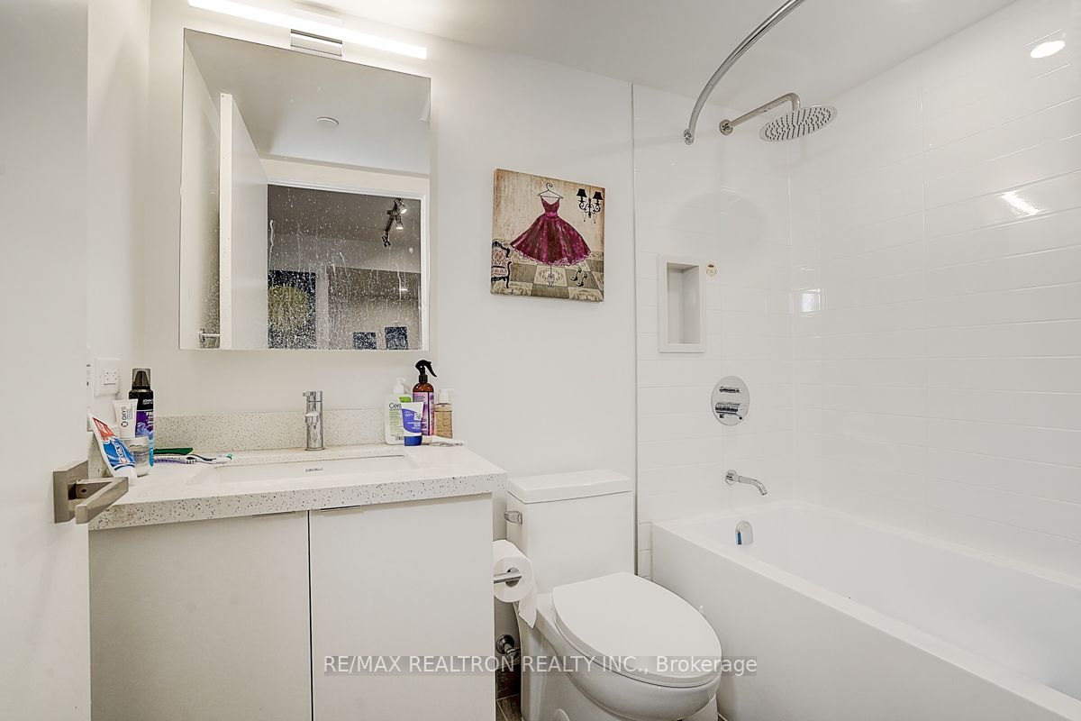 30 Tretti Way 602 Property Photo 16