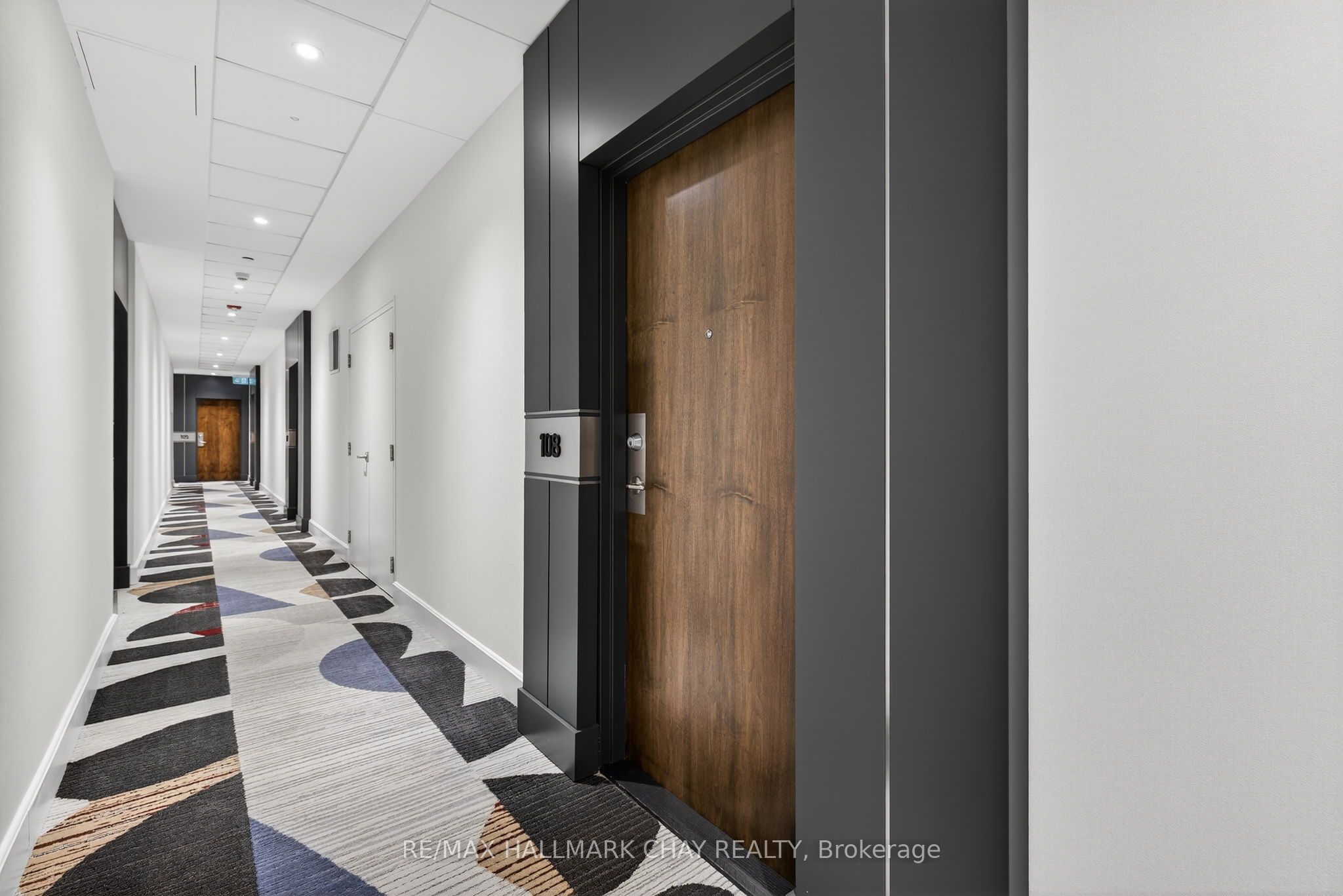 701 Sheppard Avenue W 108 Property Photo 2