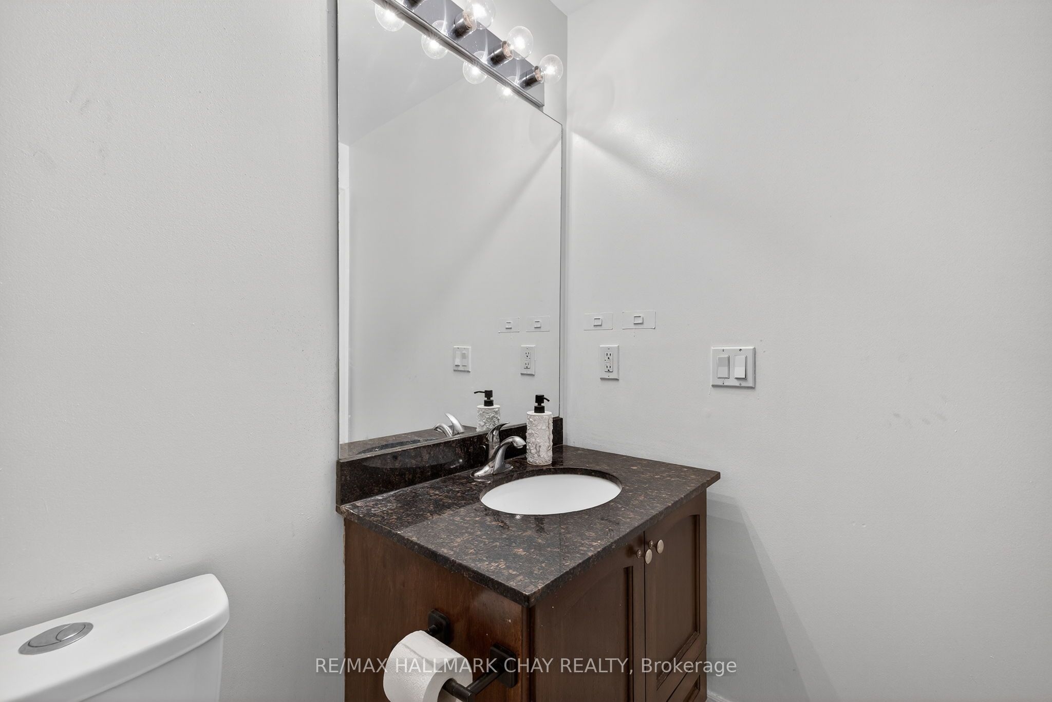701 Sheppard Avenue W 108 Property Photo 10