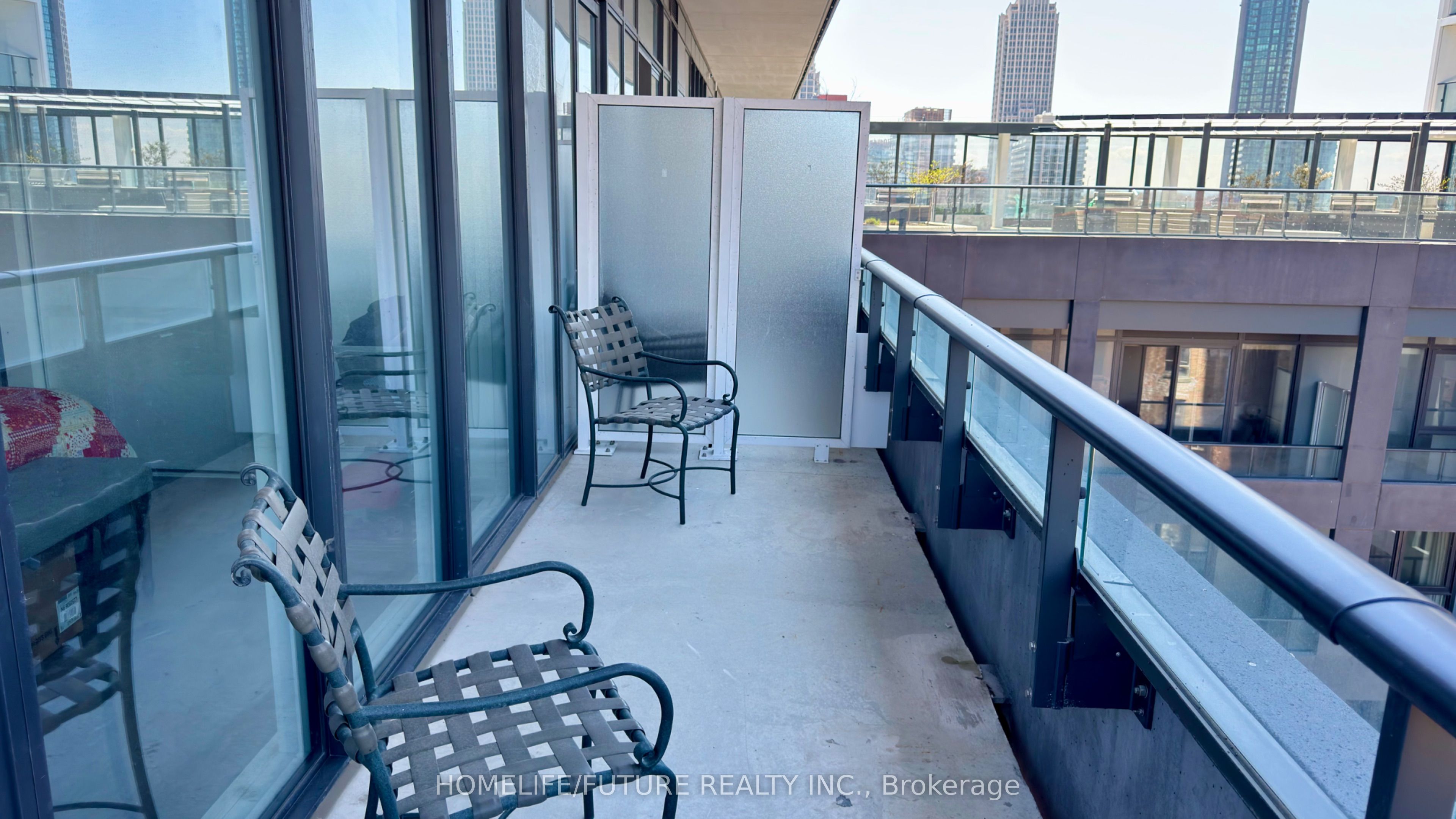 9 Tecumseth Street 610 Property Photo 14