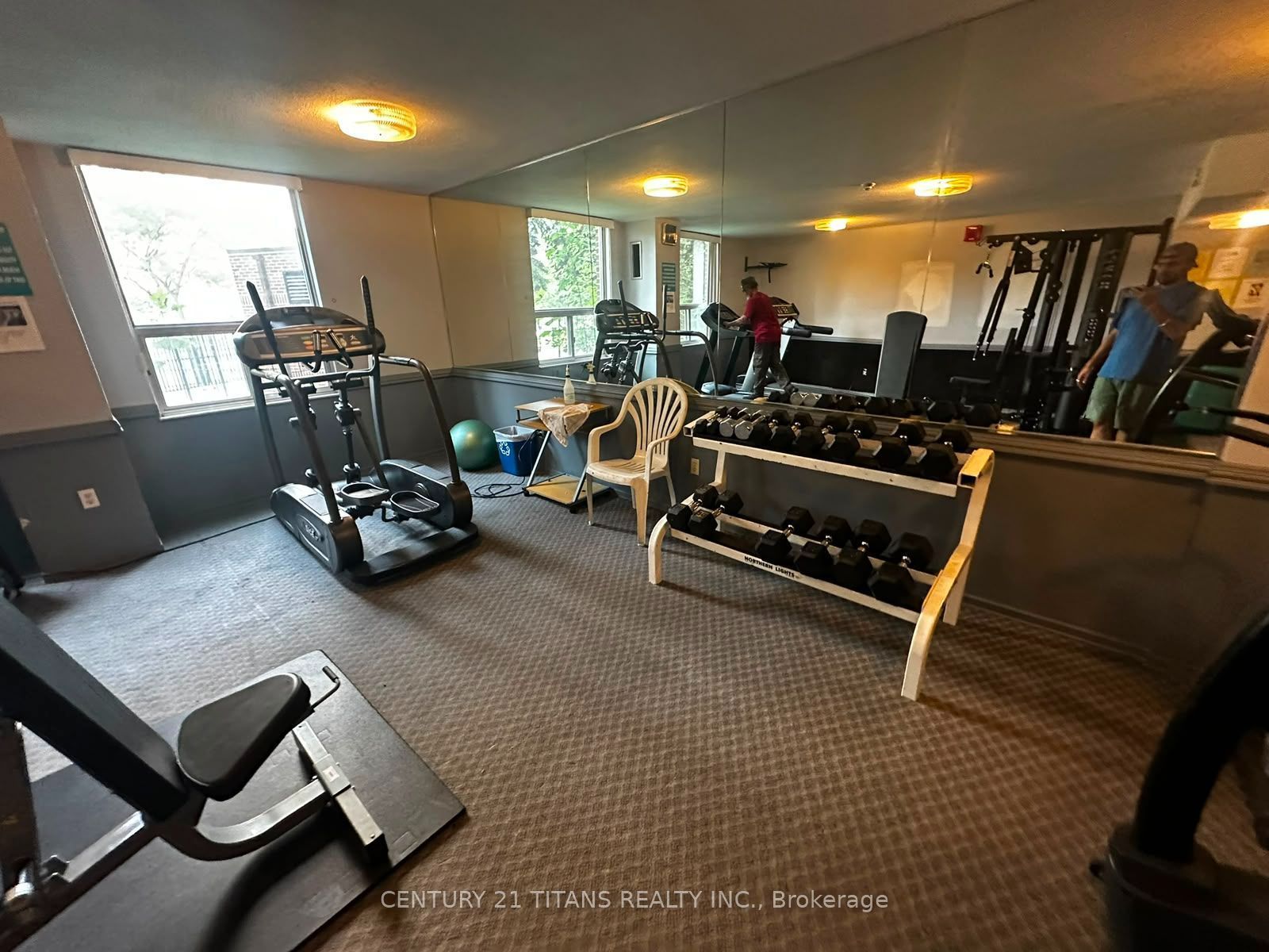 10 Edgecliffe Golfway 311 Property Photo 17