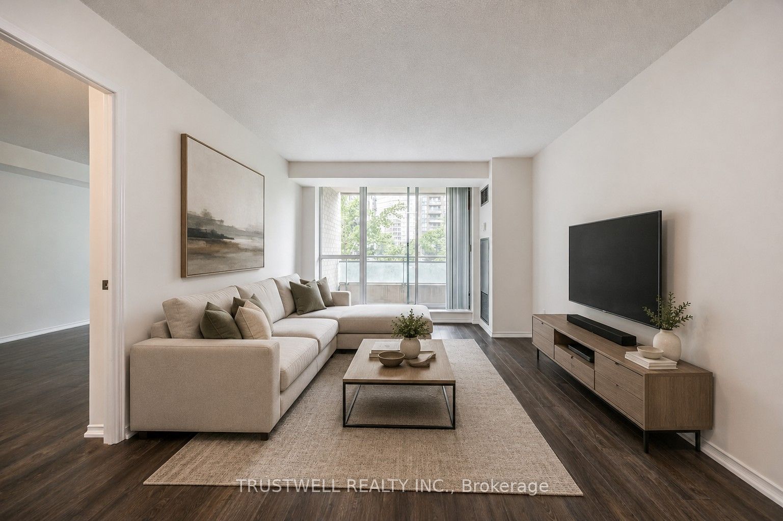 39 Pemberton Avenue 401 Property Photo 8