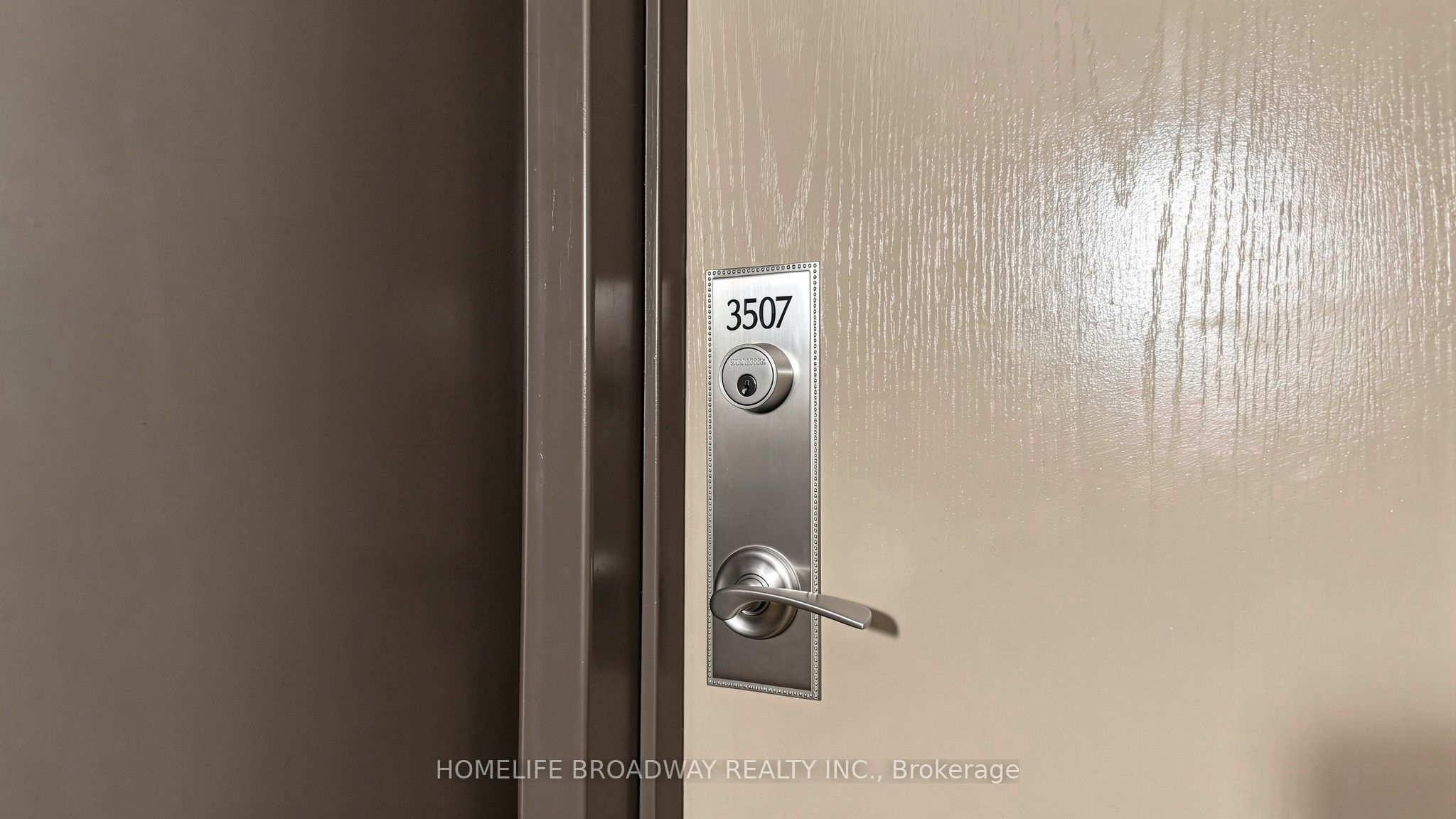 77 Harbour Square 3507 Property Photo 5