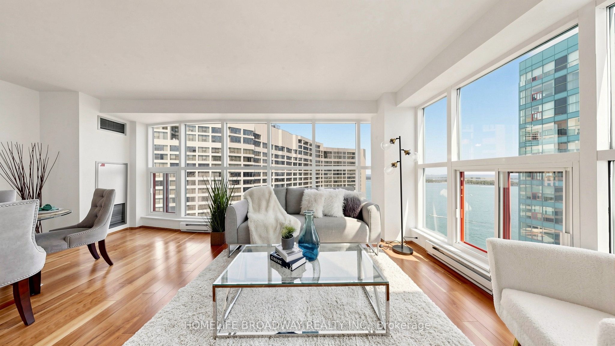 77 Harbour Square 3507 Property Photo 8