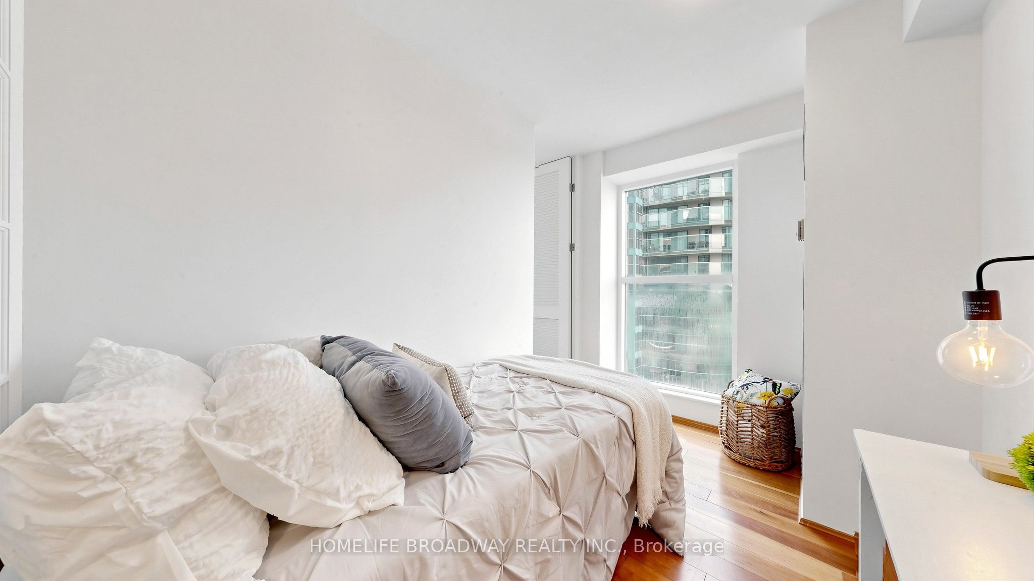 77 Harbour Square 3507 Property Photo 24