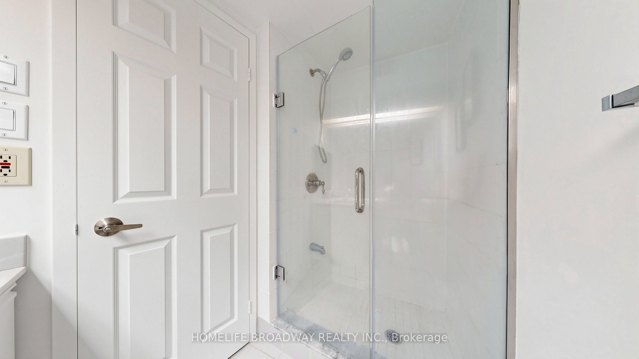 77 Harbour Square 3507 Property Photo 27
