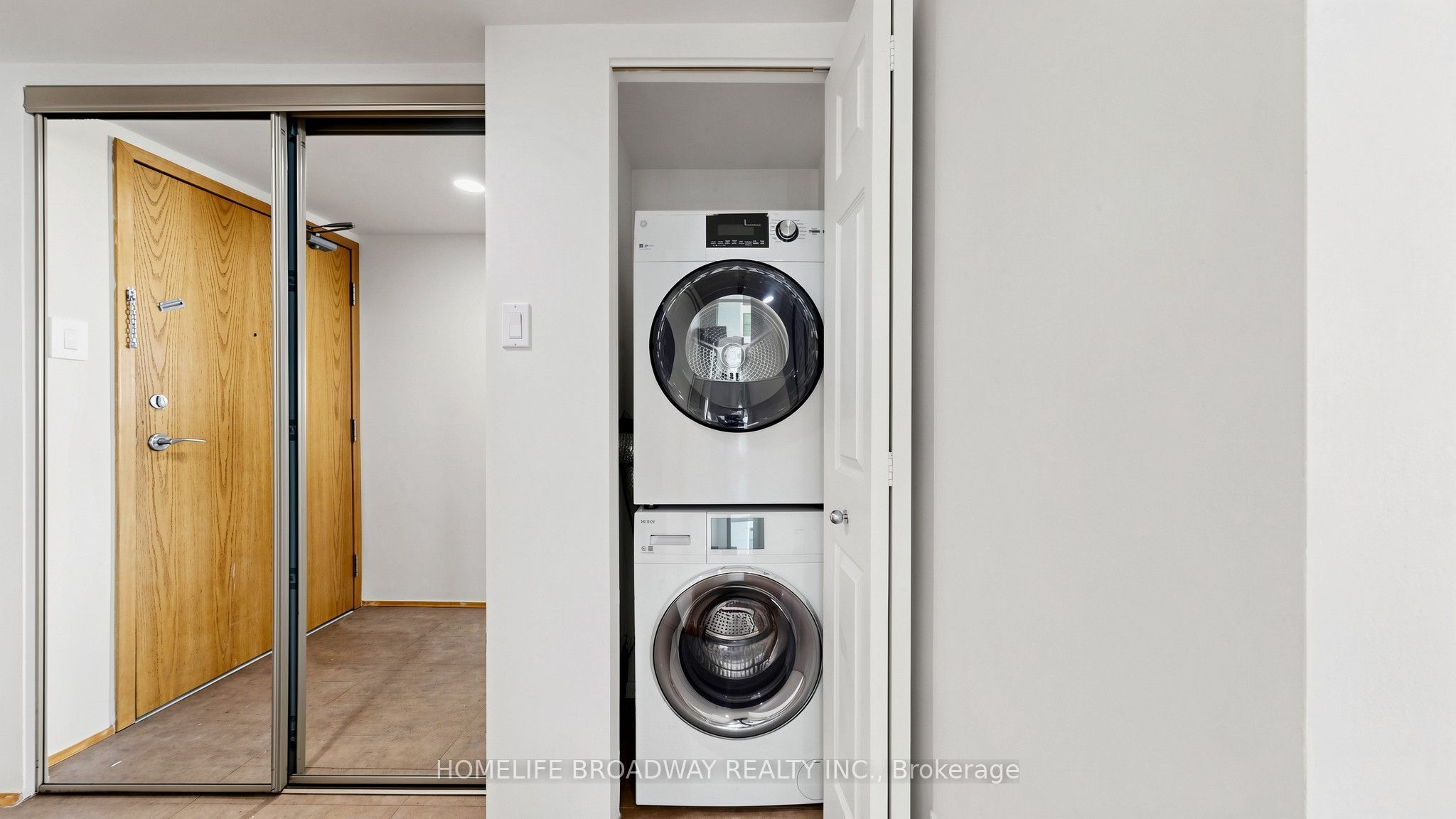 77 Harbour Square 3507 Property Photo 29