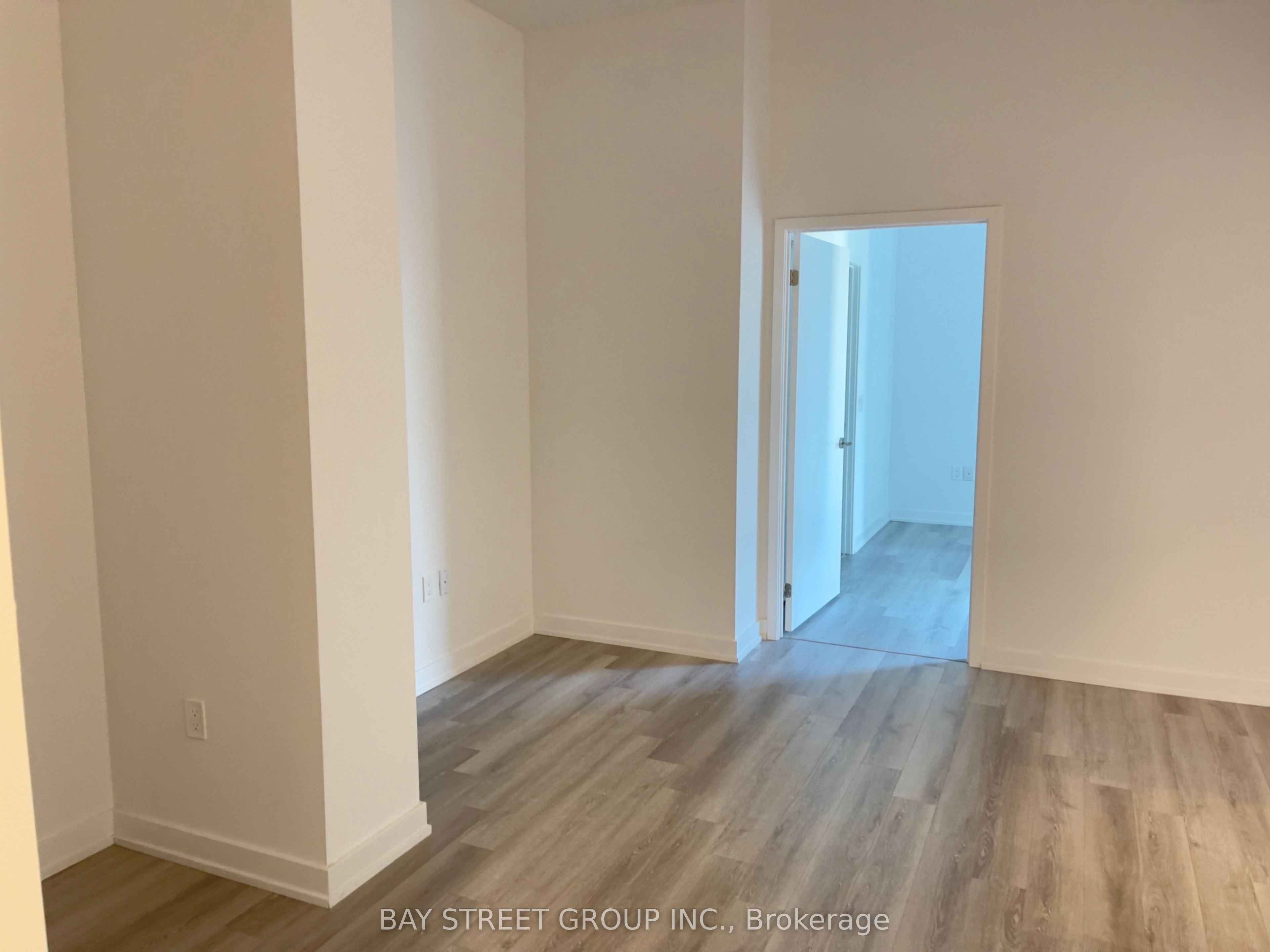 121 St Patrick Street 1116 Property Photo 4