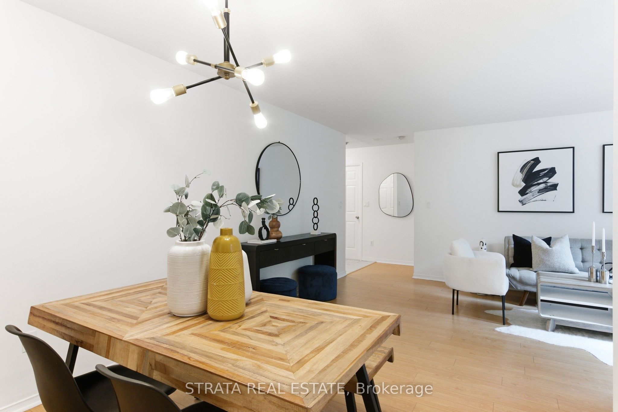 29 Pemberton Avenue 105 Property Photo 16