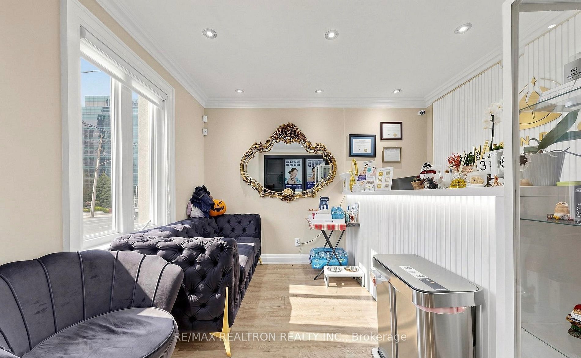99 Sheppard Avenue E Property Photo 3