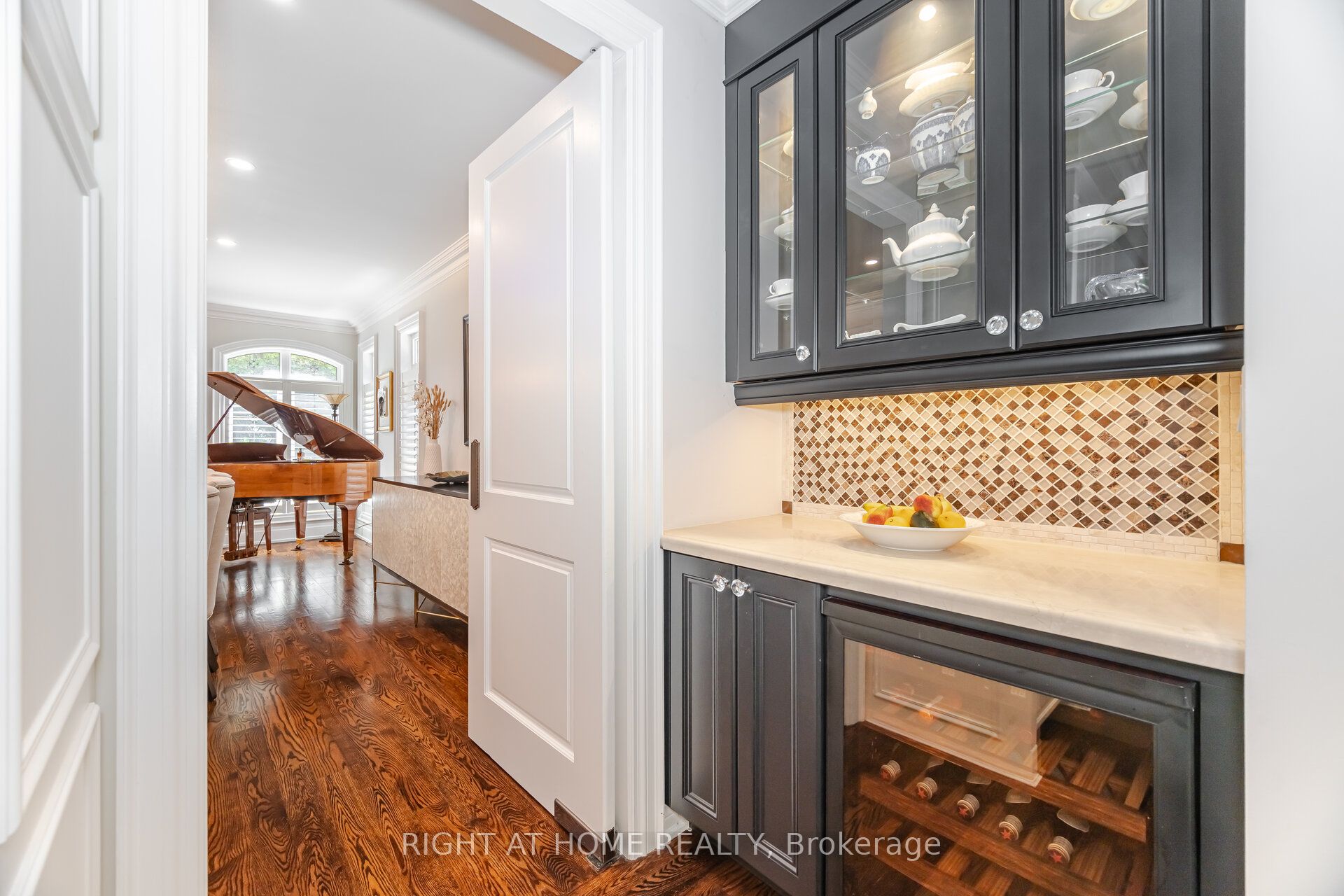 58 Johnston Avenue Property Photo 8