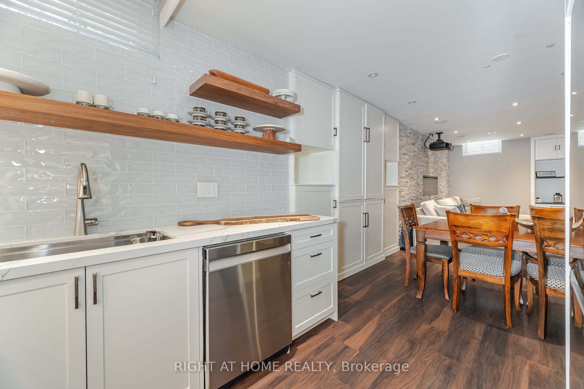 58 Johnston Avenue Property Photo 44