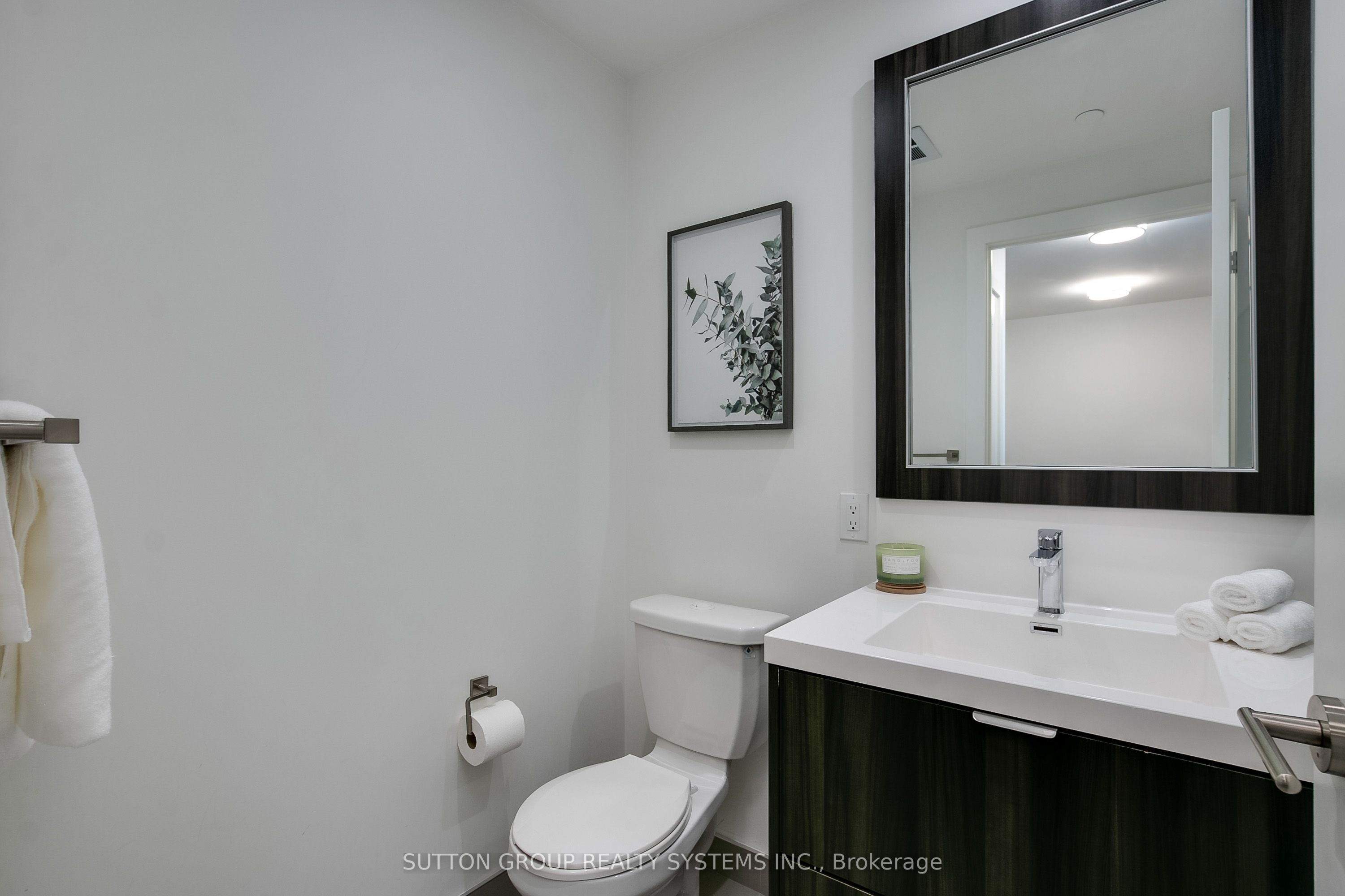 80 Vanauley Street 910 Property Photo 19