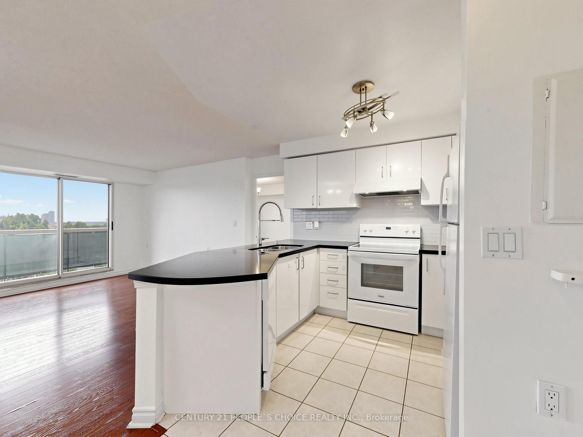 935 Sheppard Avenue W 603 Property Photo 20