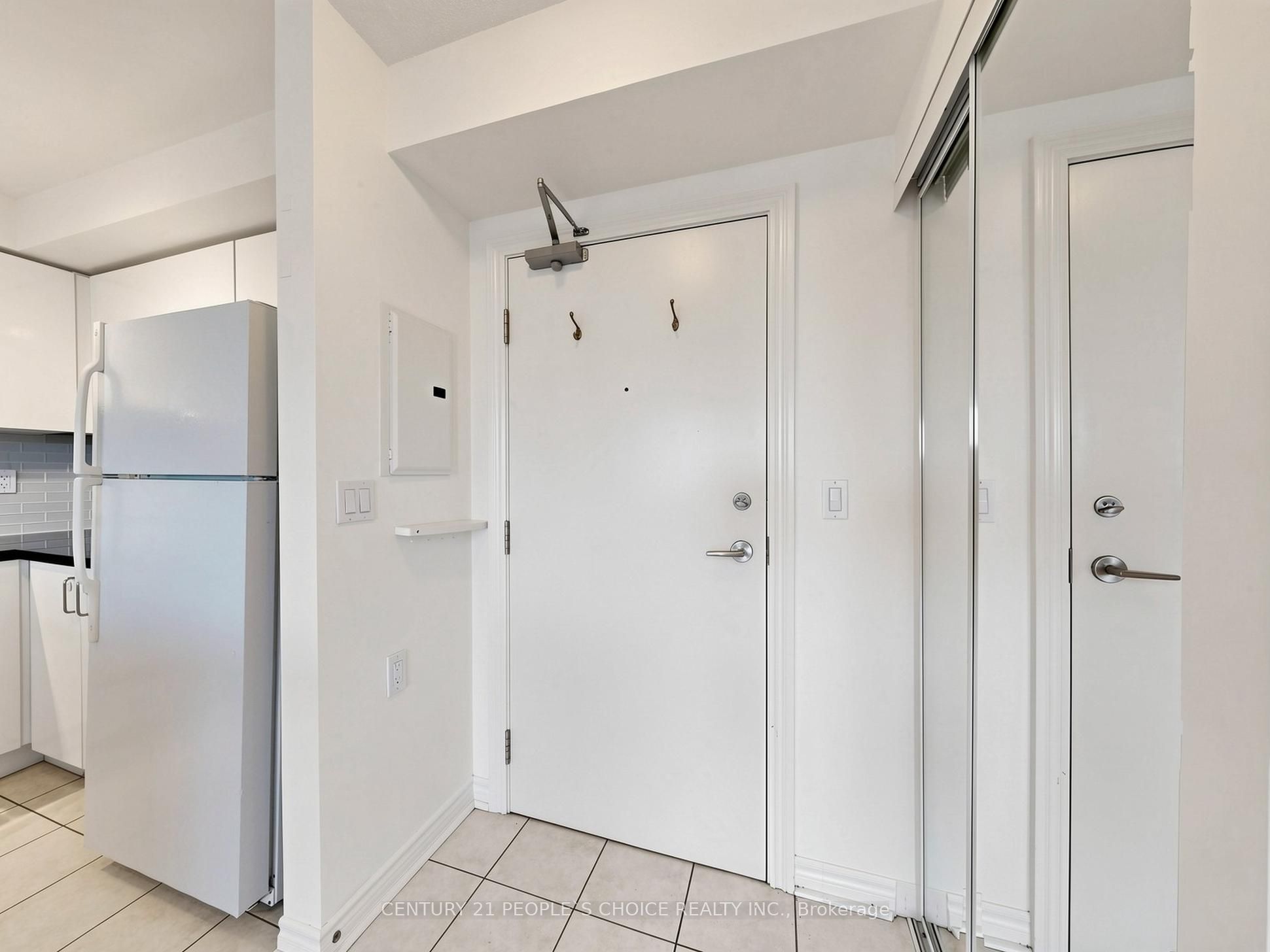 935 Sheppard Avenue W 603 Property Photo 35