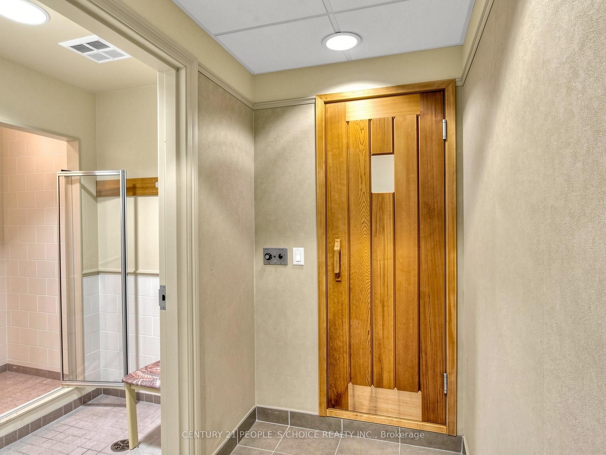935 Sheppard Avenue W 603 Property Photo 43