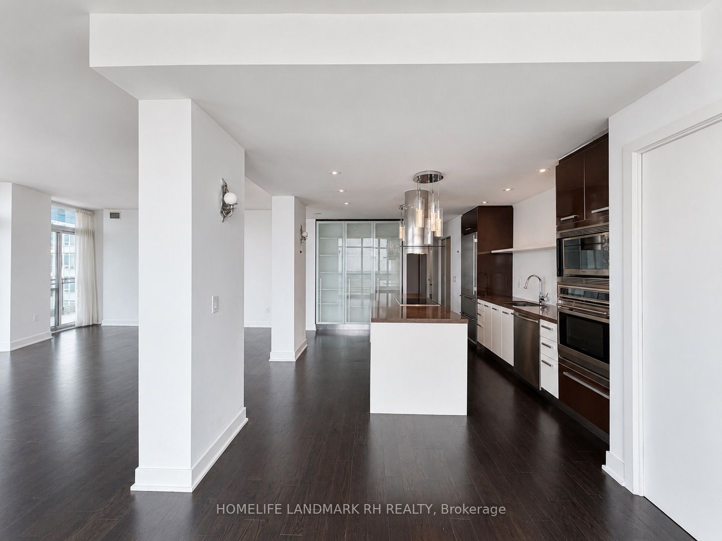38 Dan Leckie Way 3101 Property Photo 12