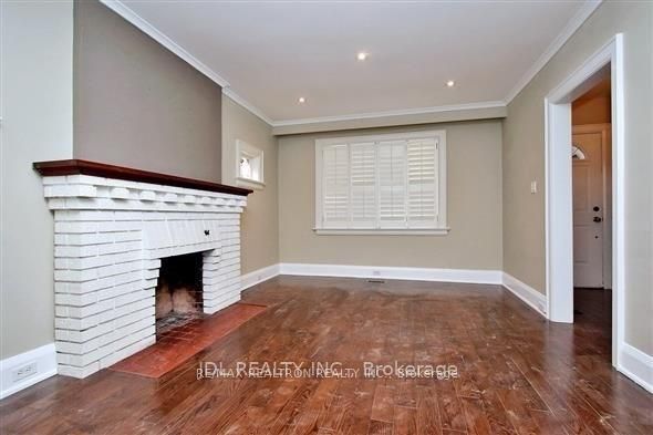 23 Bowood Avenue Property Photo 5