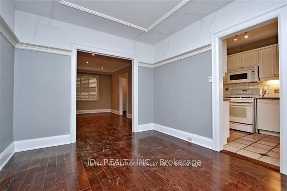 23 Bowood Avenue Property Photo 7