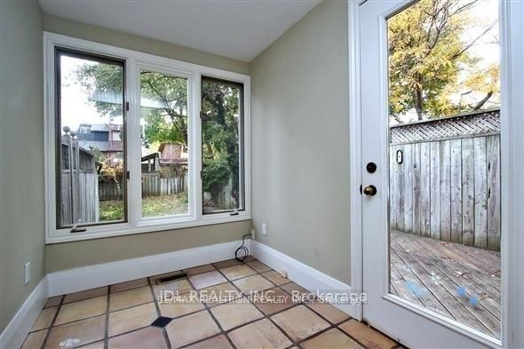 23 Bowood Avenue Property Photo 11