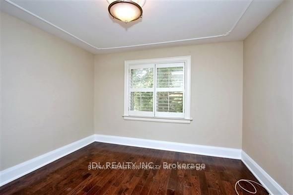 23 Bowood Avenue Property Photo 14
