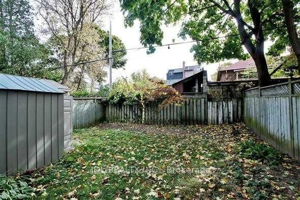 23 Bowood Avenue Property Photo 19
