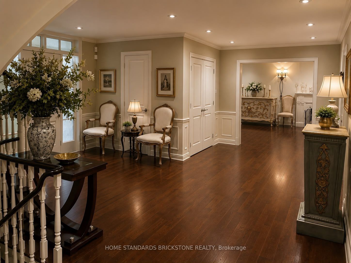 2 Zaharias Court Property Photo 2