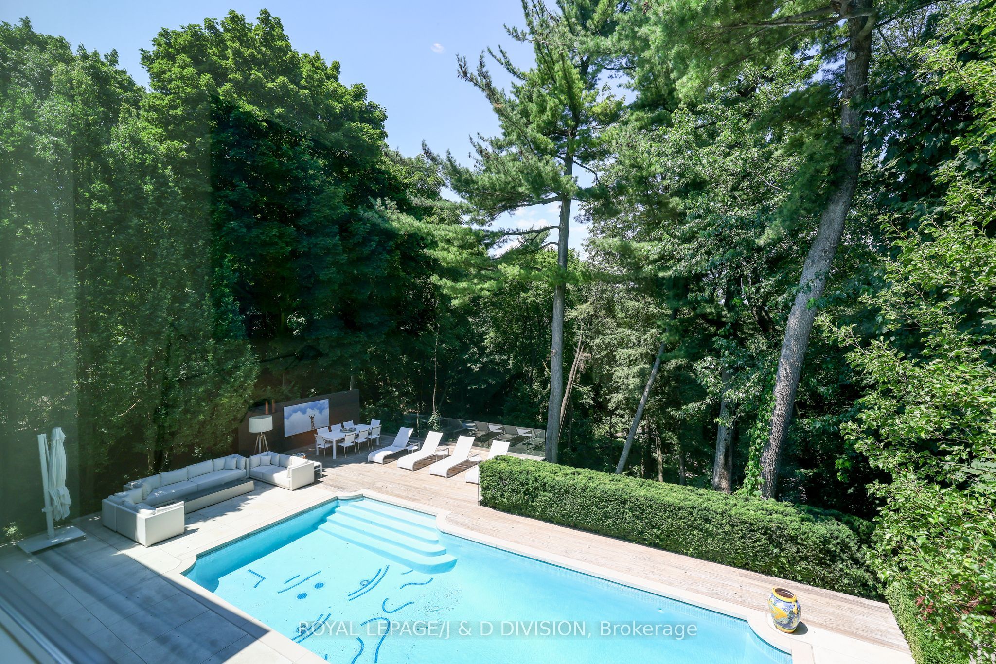 20 Forest Glen Crescent Property Photo 16