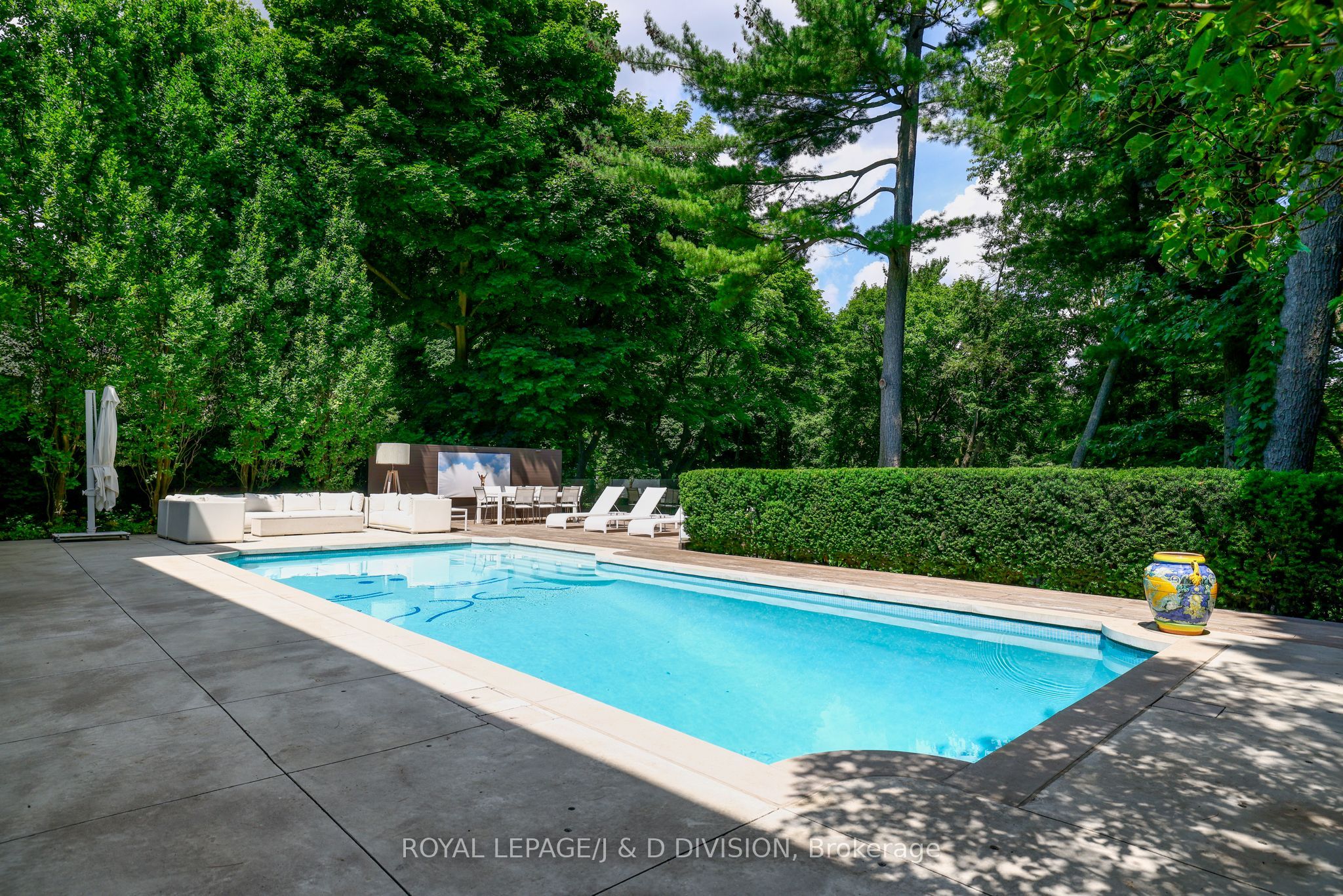 20 Forest Glen Crescent Property Photo 21