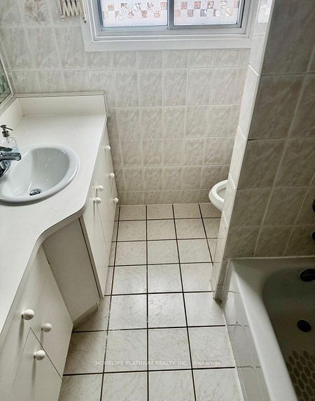 118 Sexton Crescent Property Photo 26