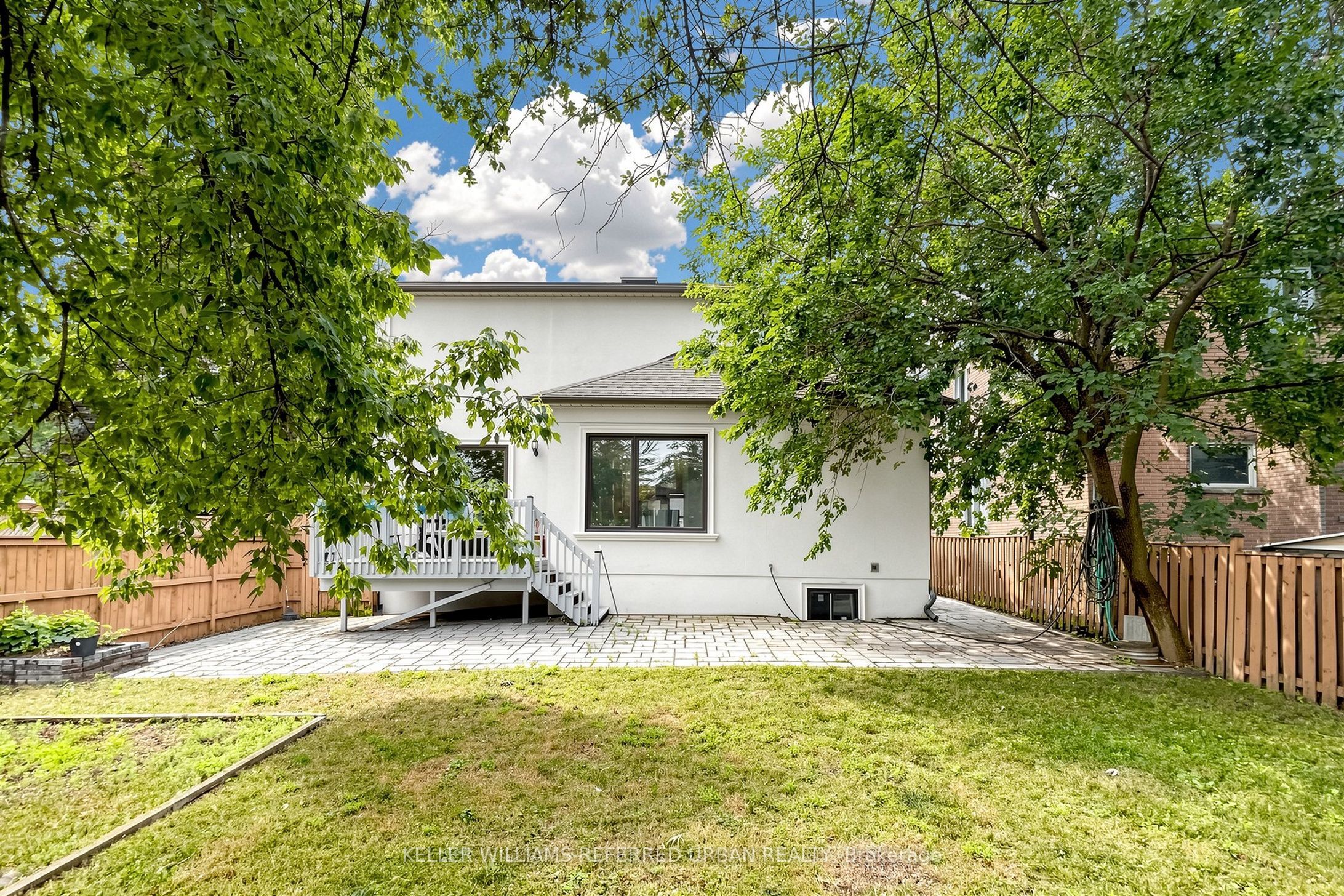 290 Empress Avenue Property Photo 29