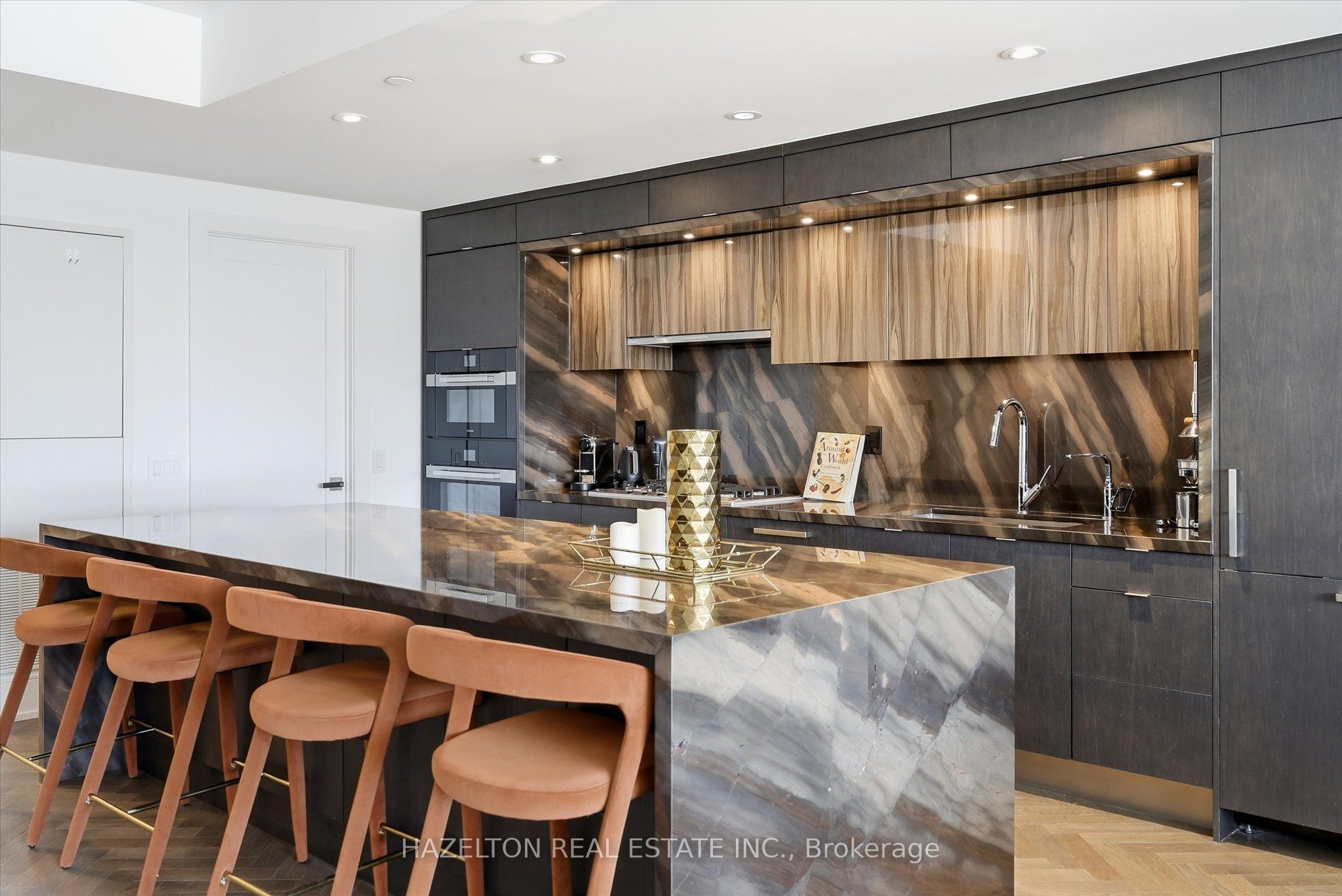 155 Merchants Wharf 304 Property Photo 7