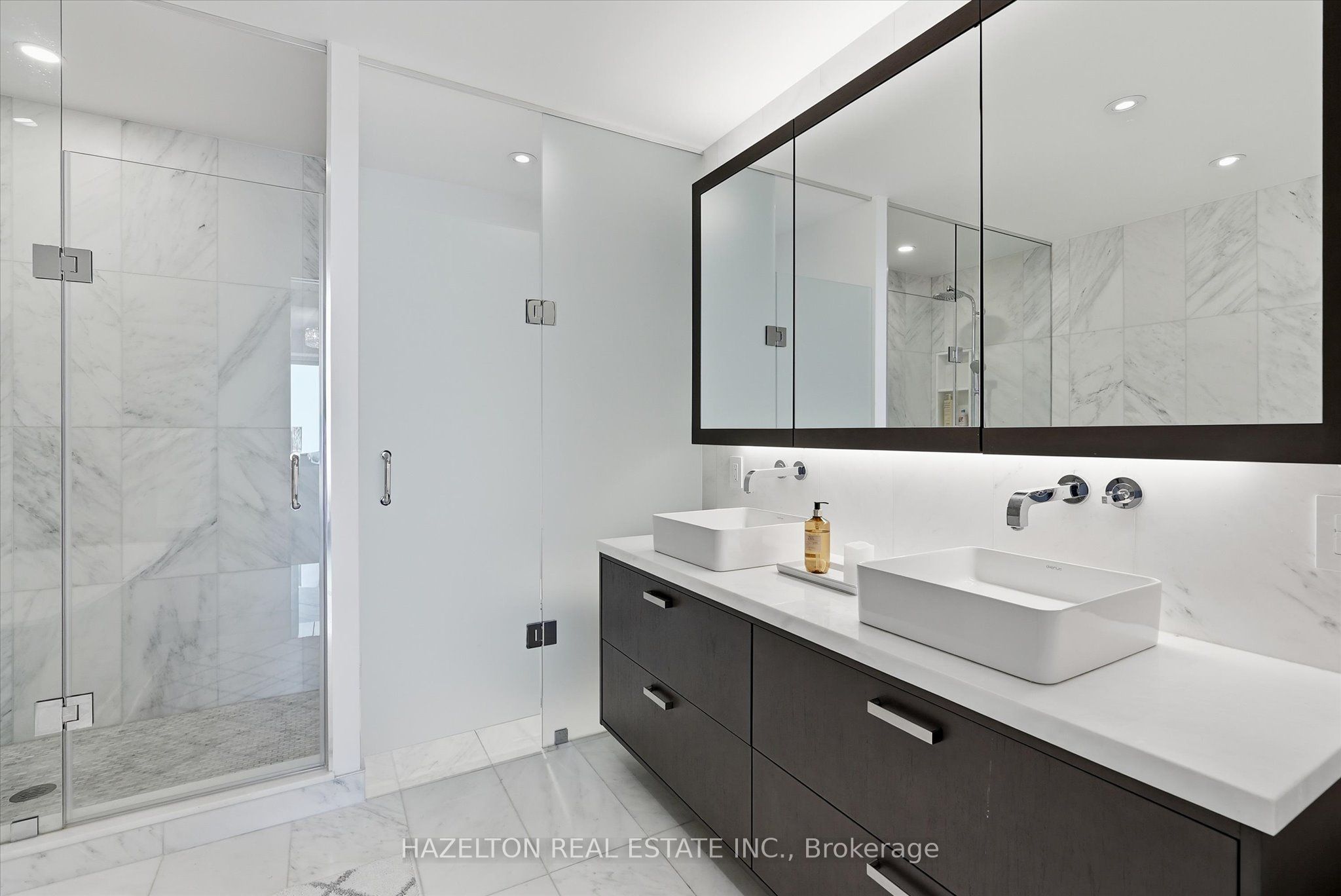 155 Merchants Wharf 304 Property Photo 22