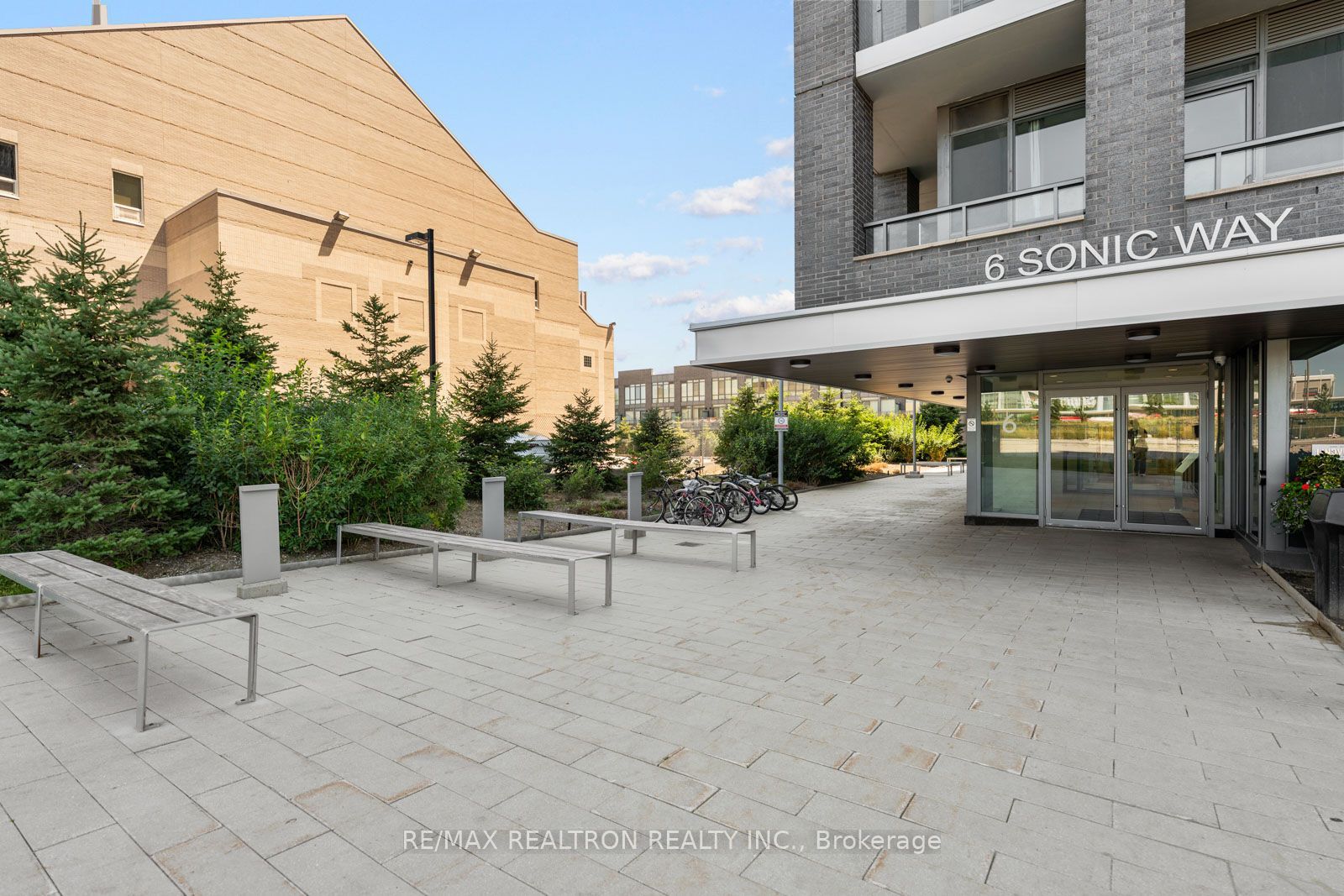 6 Sonic Way N2010 Property Photo 26