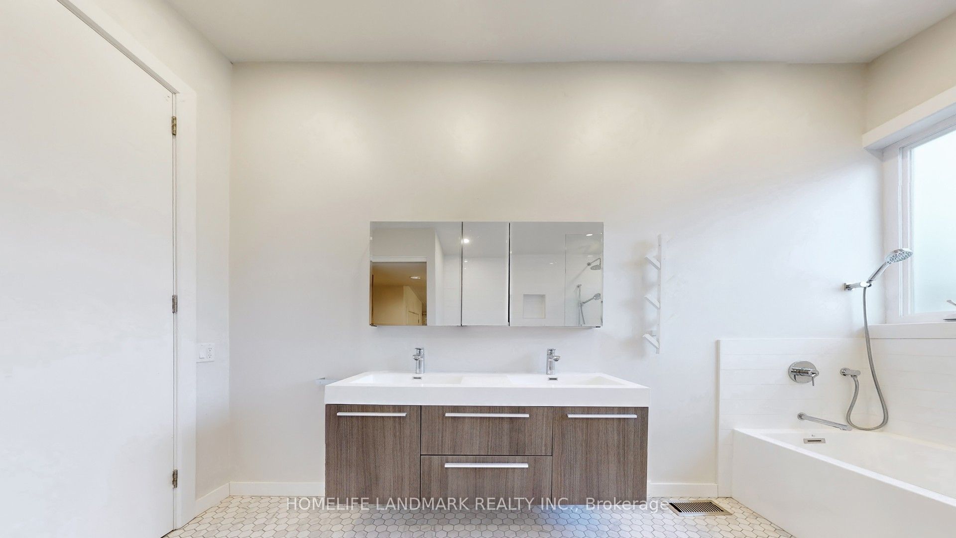 1 Malabar Place Property Photo 35