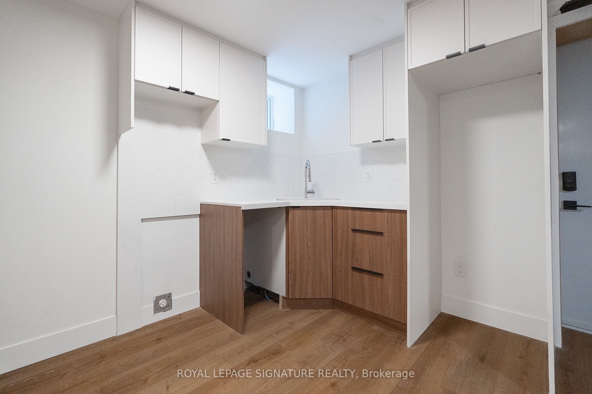 7 Earnscliffe Road 1 Property Photo 3
