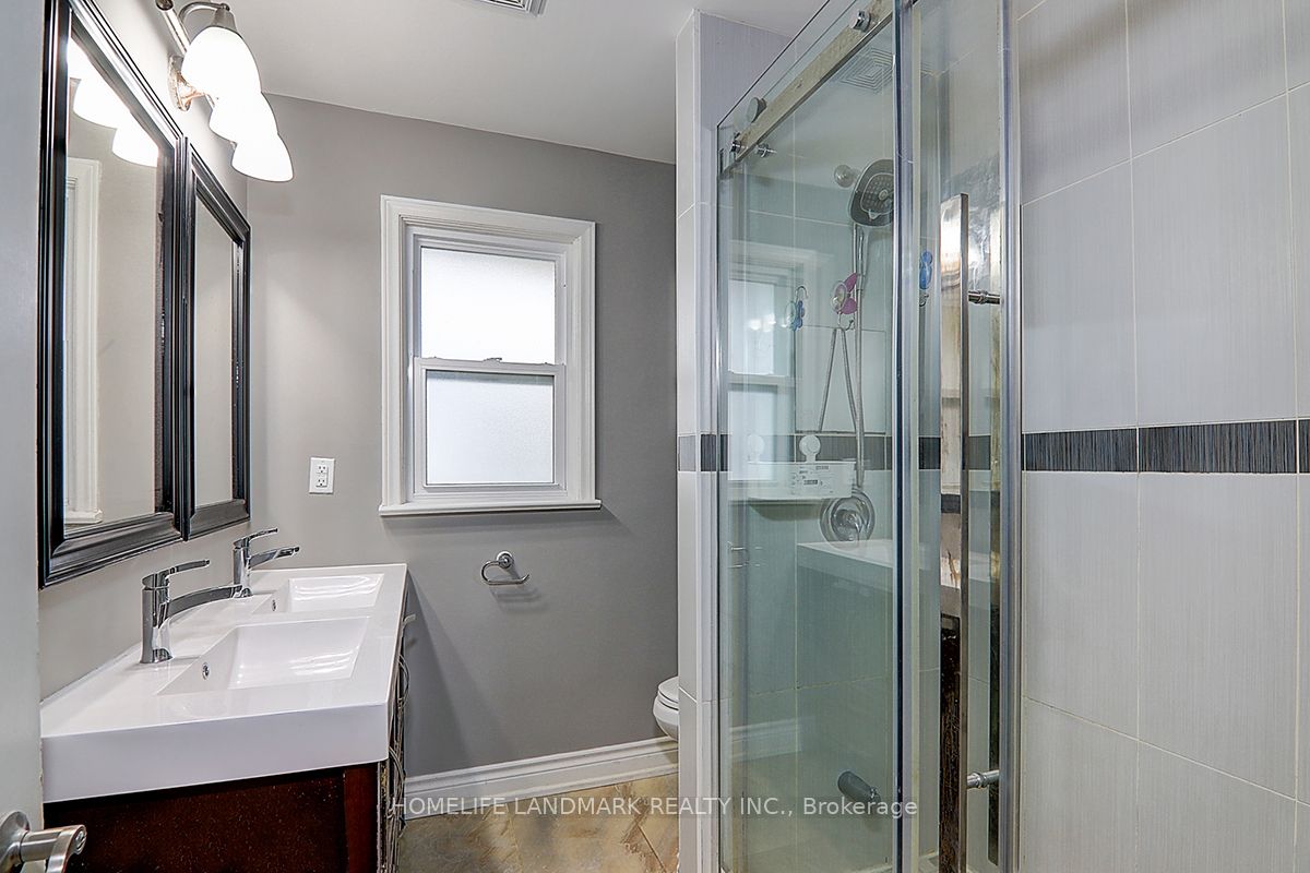 367 Cummer Avenue Property Photo 14