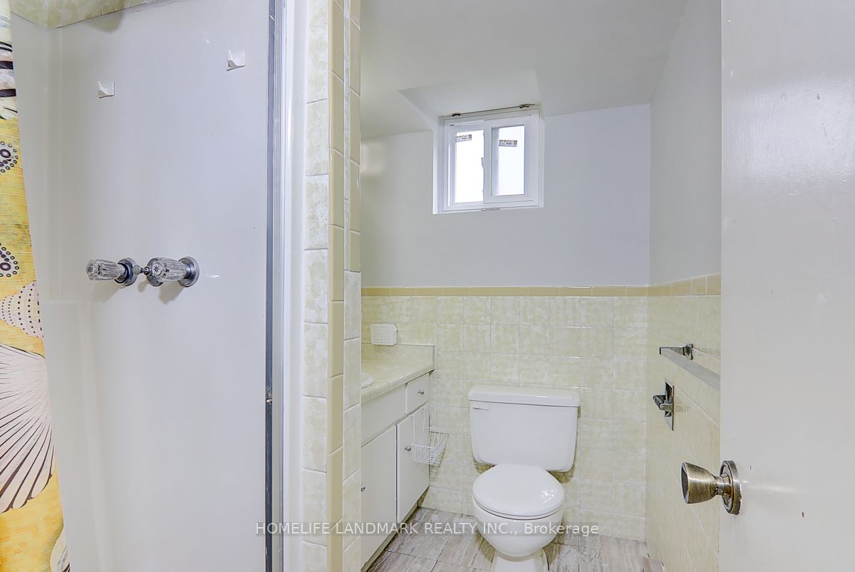 367 Cummer Avenue Property Photo 35