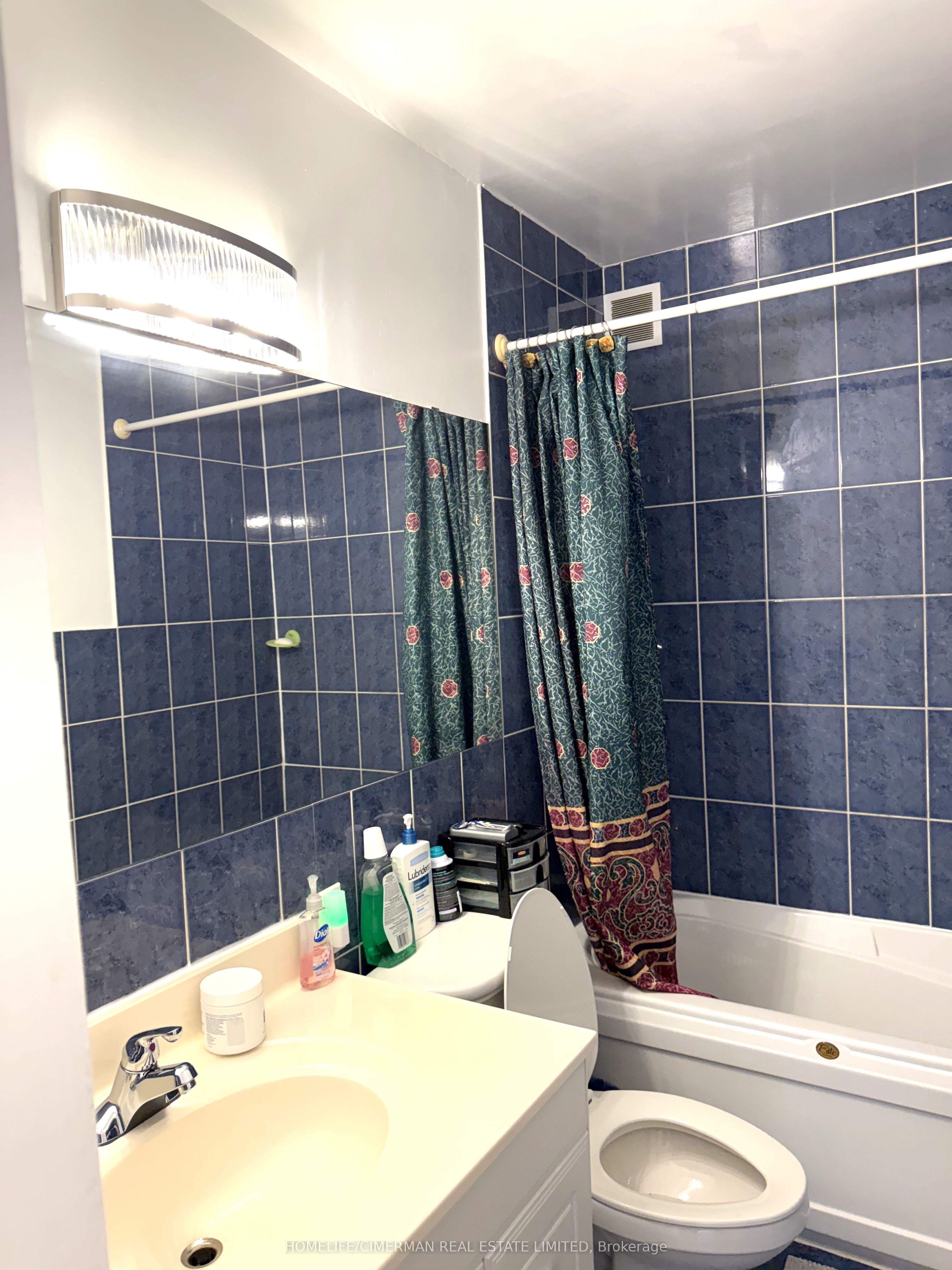 725 Don Mills Road 906 Property Photo 9