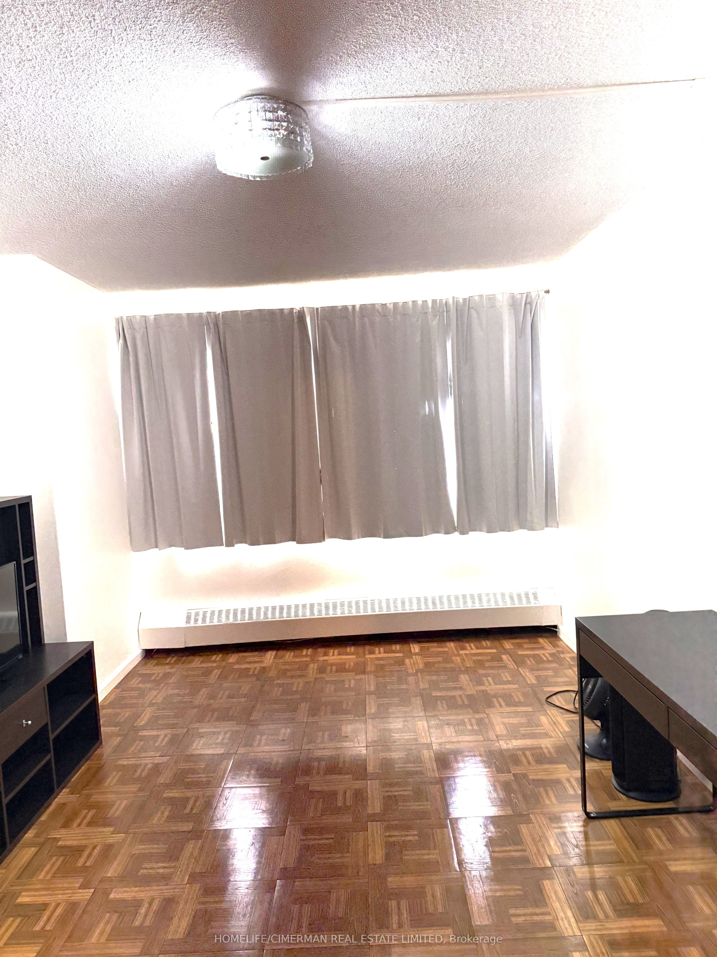725 Don Mills Road 906 Property Photo 11